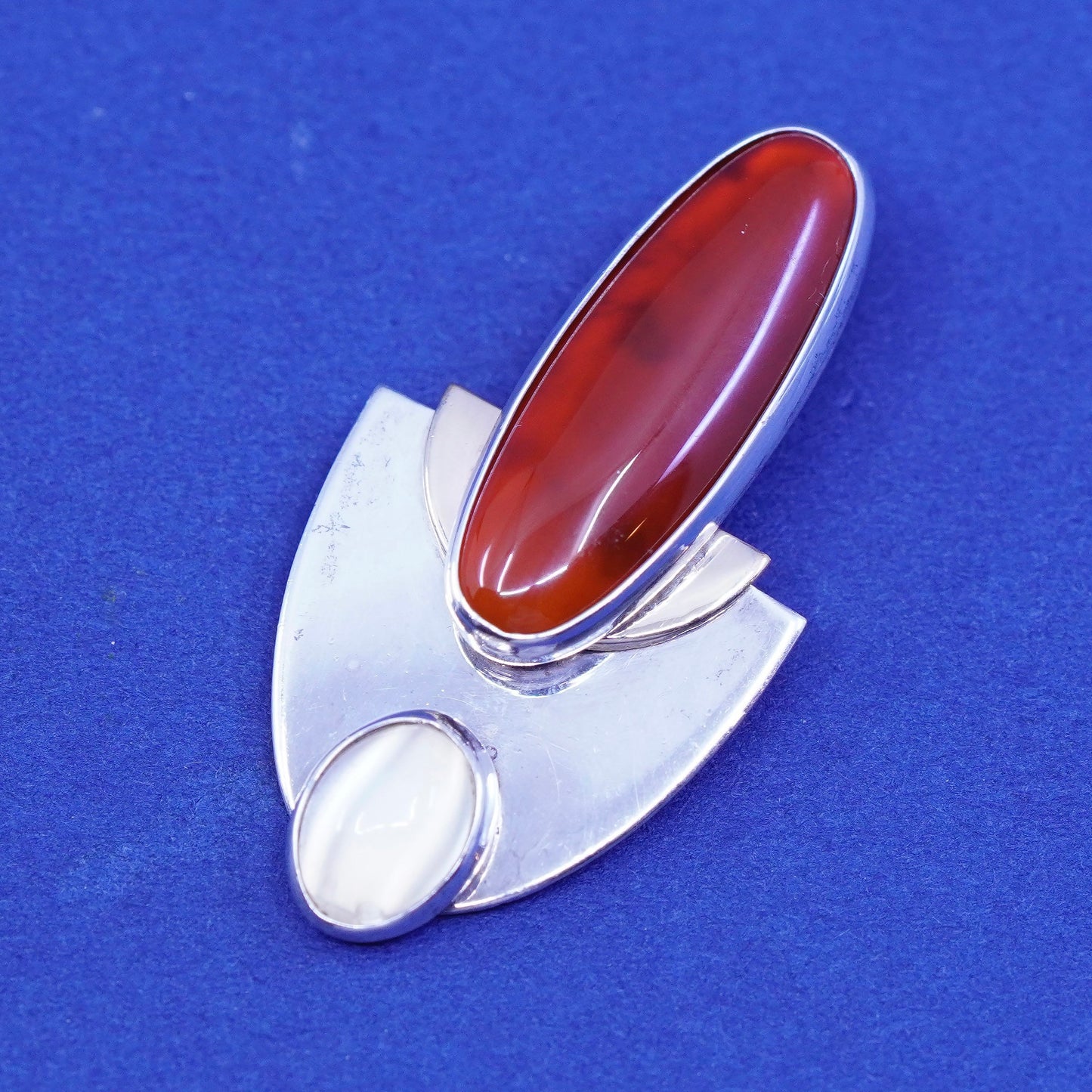PJP gold sterling silver drop earrings, modern 925 disc carnelian cats eye