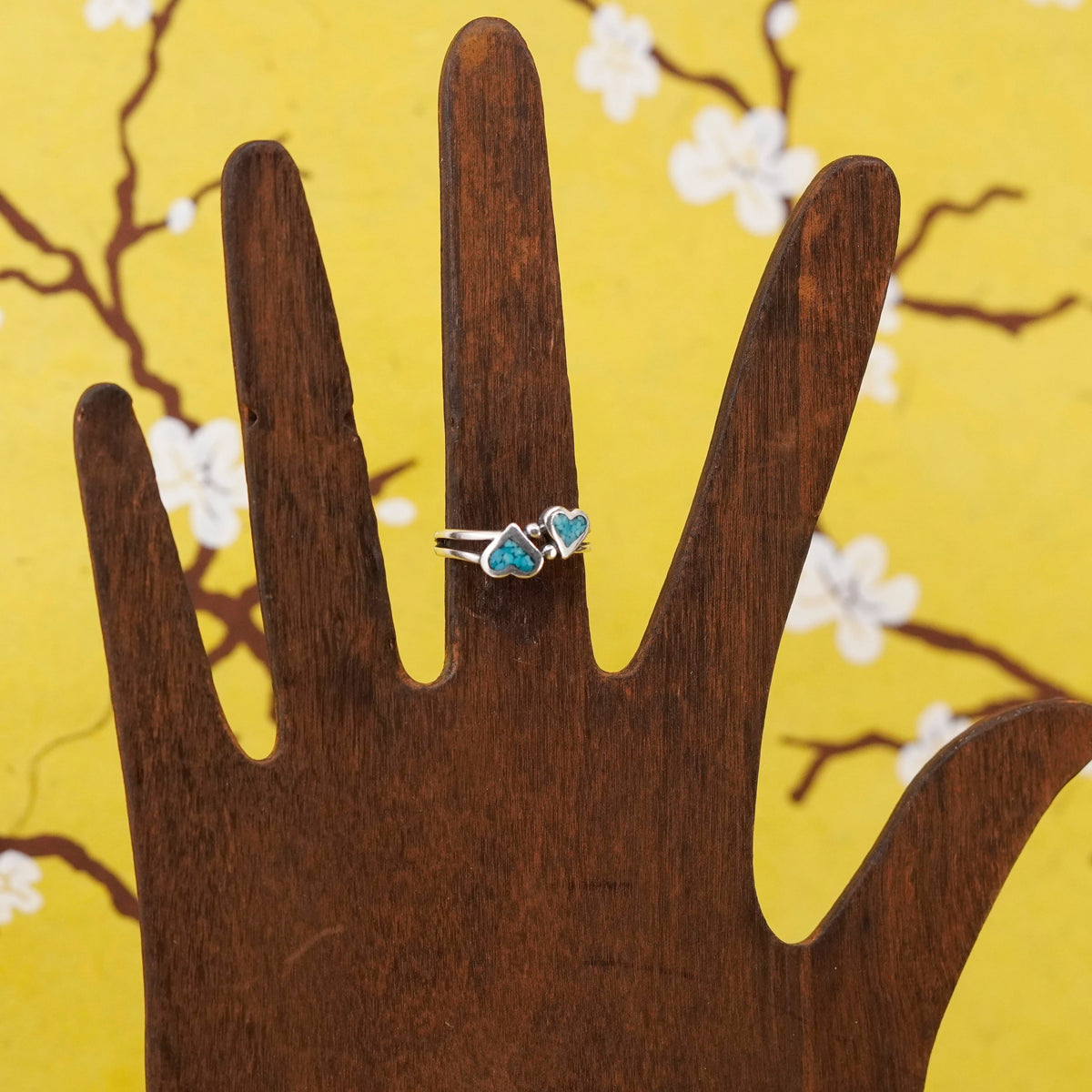 Size 6, vintage Sterling silver handmade ring, mexico 925 heart band turquoise