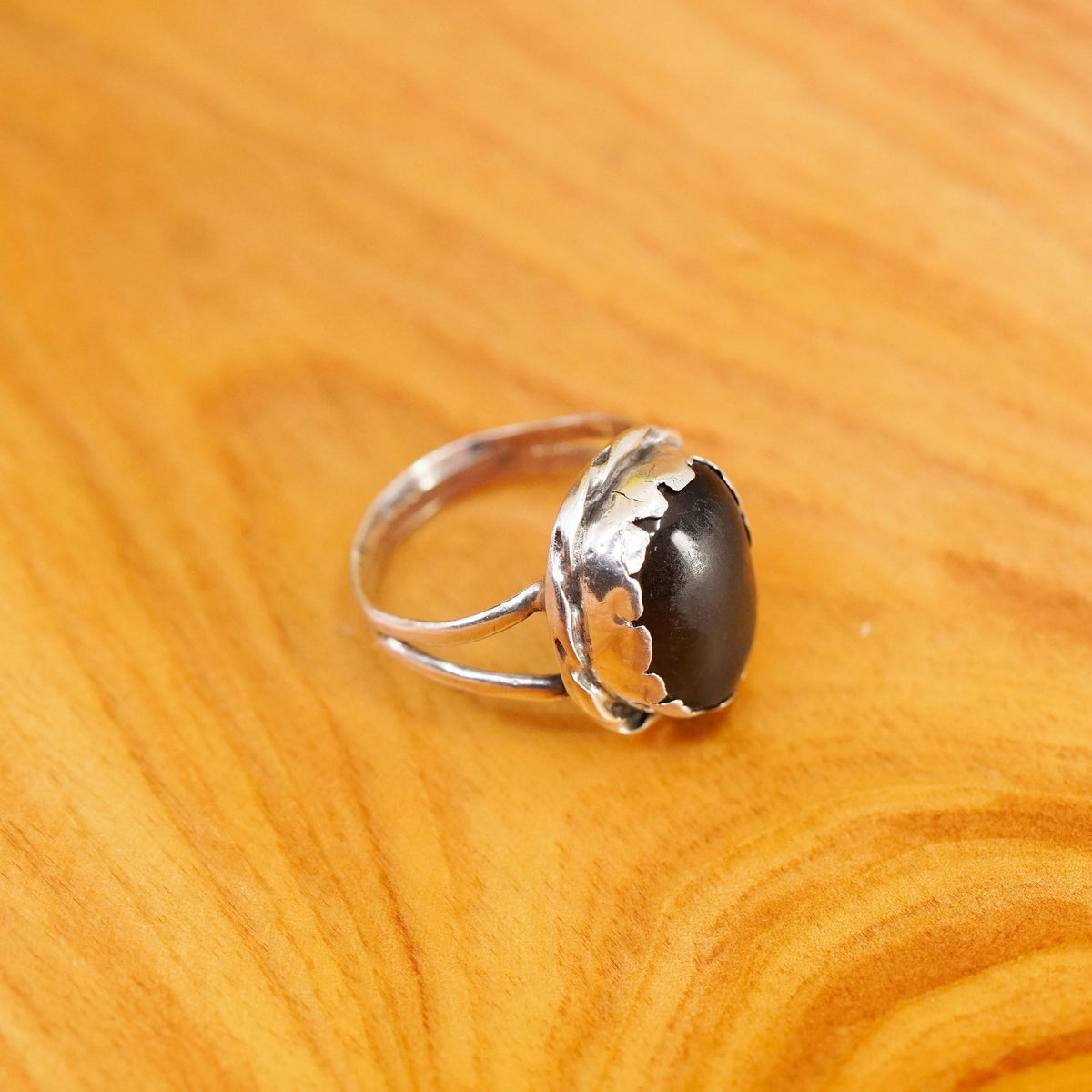 Size 6.25, vintage Sterling 925 silver handmade ring with blue topaz