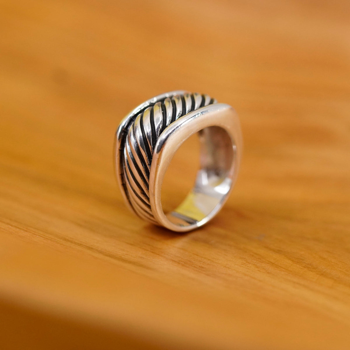 Size 7, vintage Sterling silver handmade ring, 925 cable ribbed band