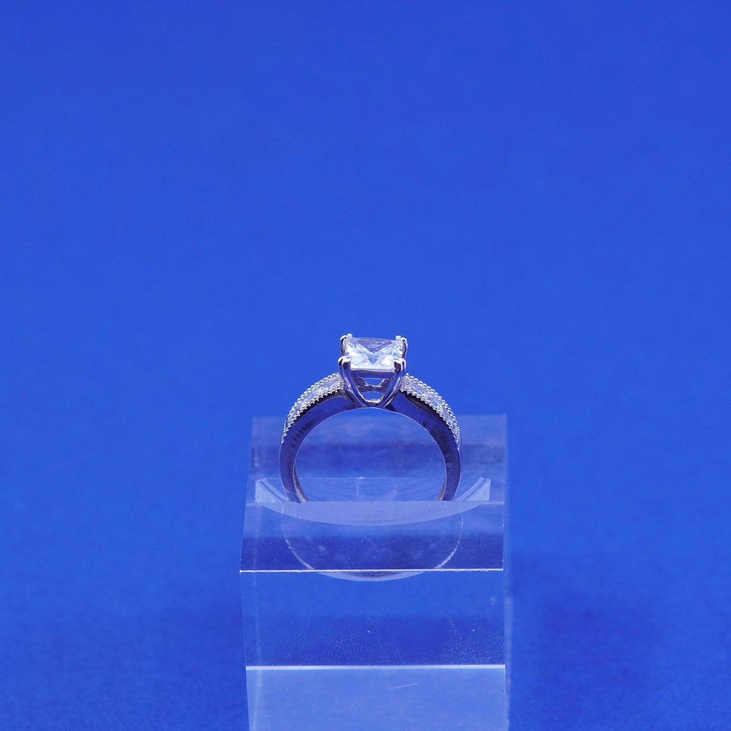 Size 7.5, vintage Sterling 925 silver ring with cluster crystal, engagemen