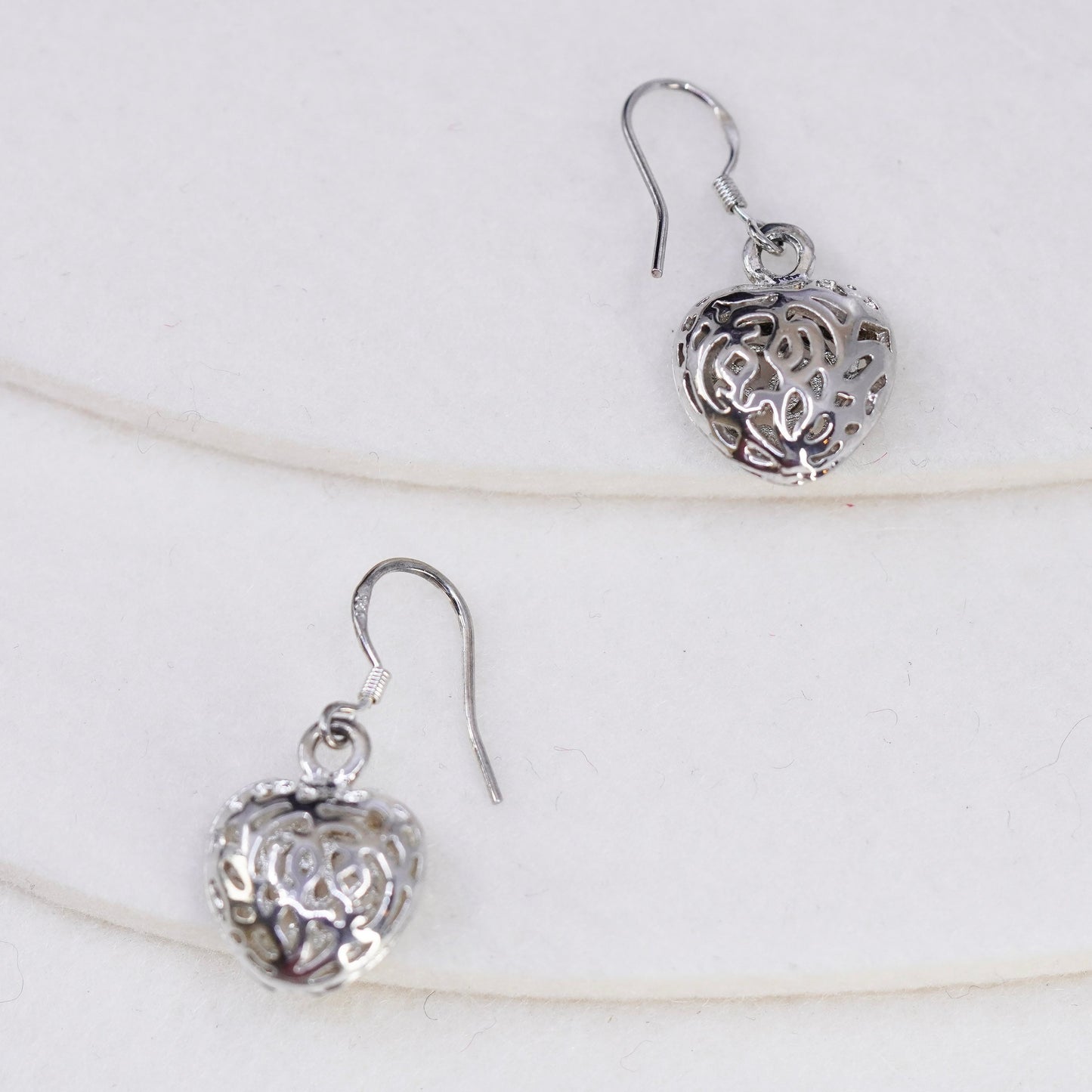 Vintage Sterling 925 silver filigree heart earrings