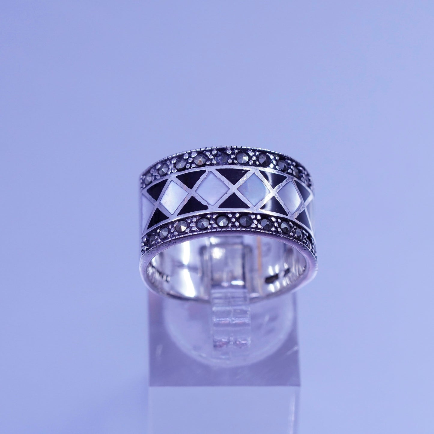 Size 7.75, vtg Sterling 925 silver handmade band ring mother of pearl obsidian