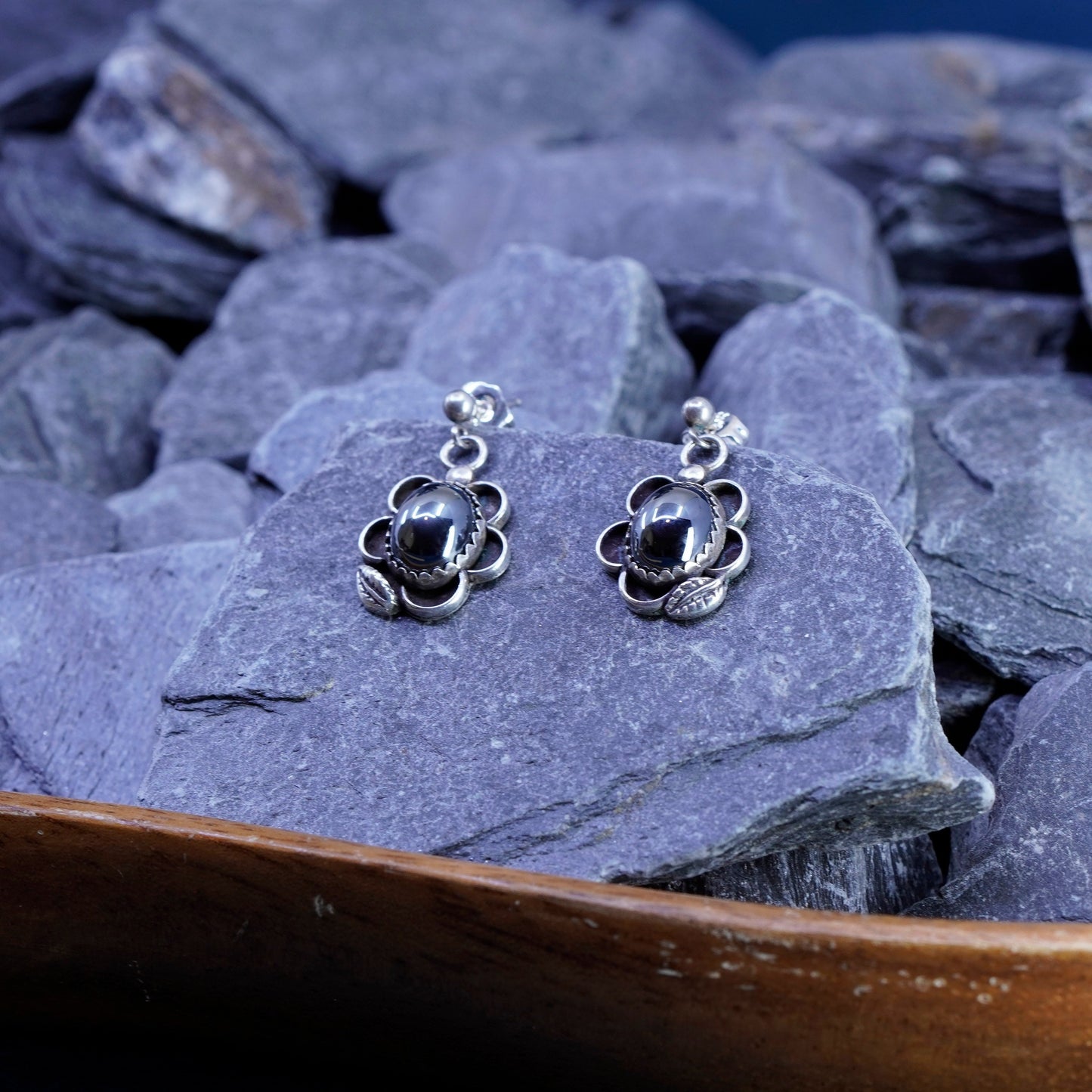 Vintage Sterling silver handmade earrings, 925 drops with hematite and leaves