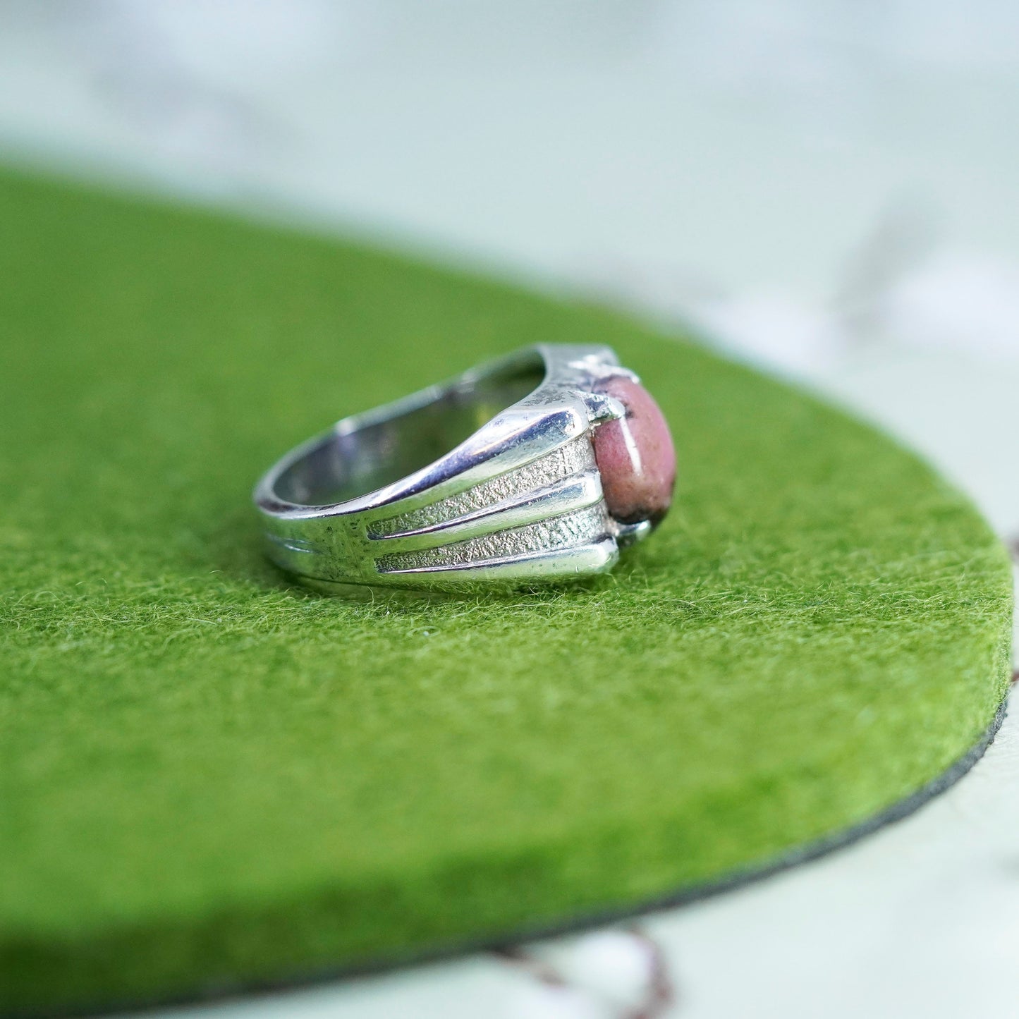 Size 8, sterling silver ribbed ring, southwestern 925 band Mahogany Obsidian