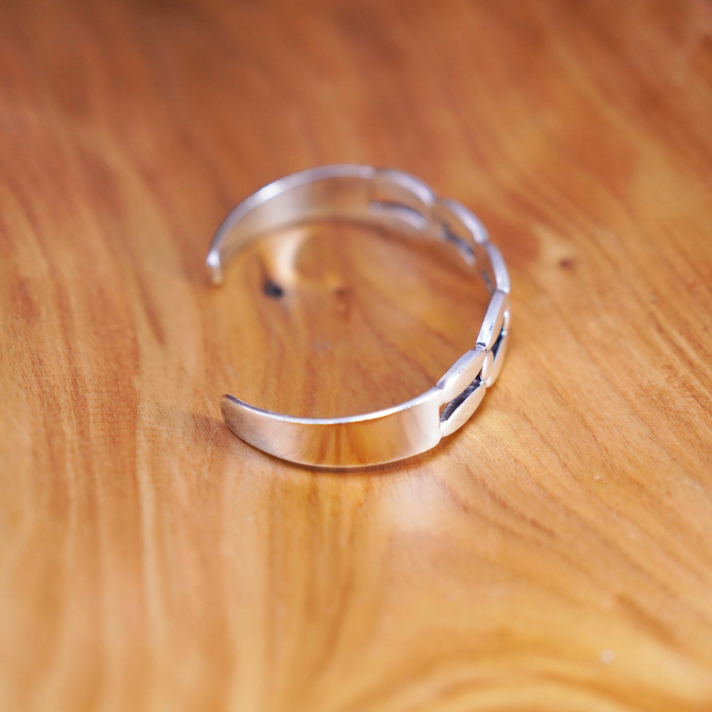 6.75”, Vintage Sterling silver handmade bracelet, 925 chain cuff
