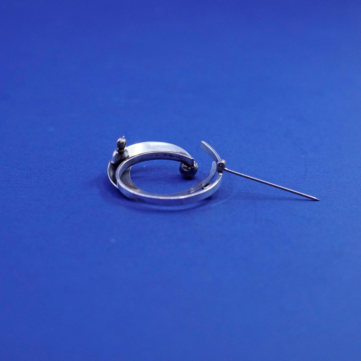 Vintage Beau Sterling silver handmade brooch, modern double 925 circle pin
