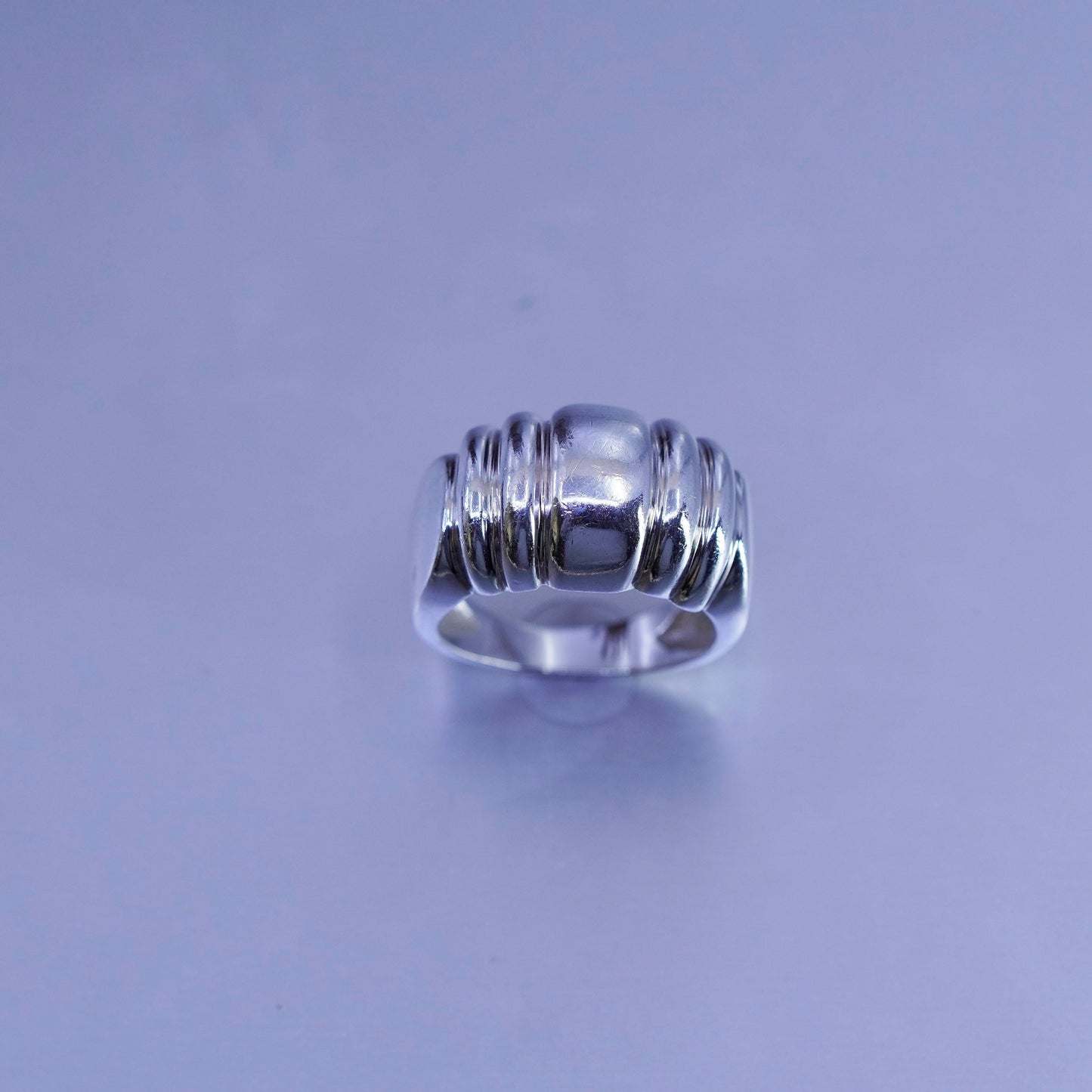 Size 7, vintage Sterling 925 silver handmade ring, modern ribbed band
