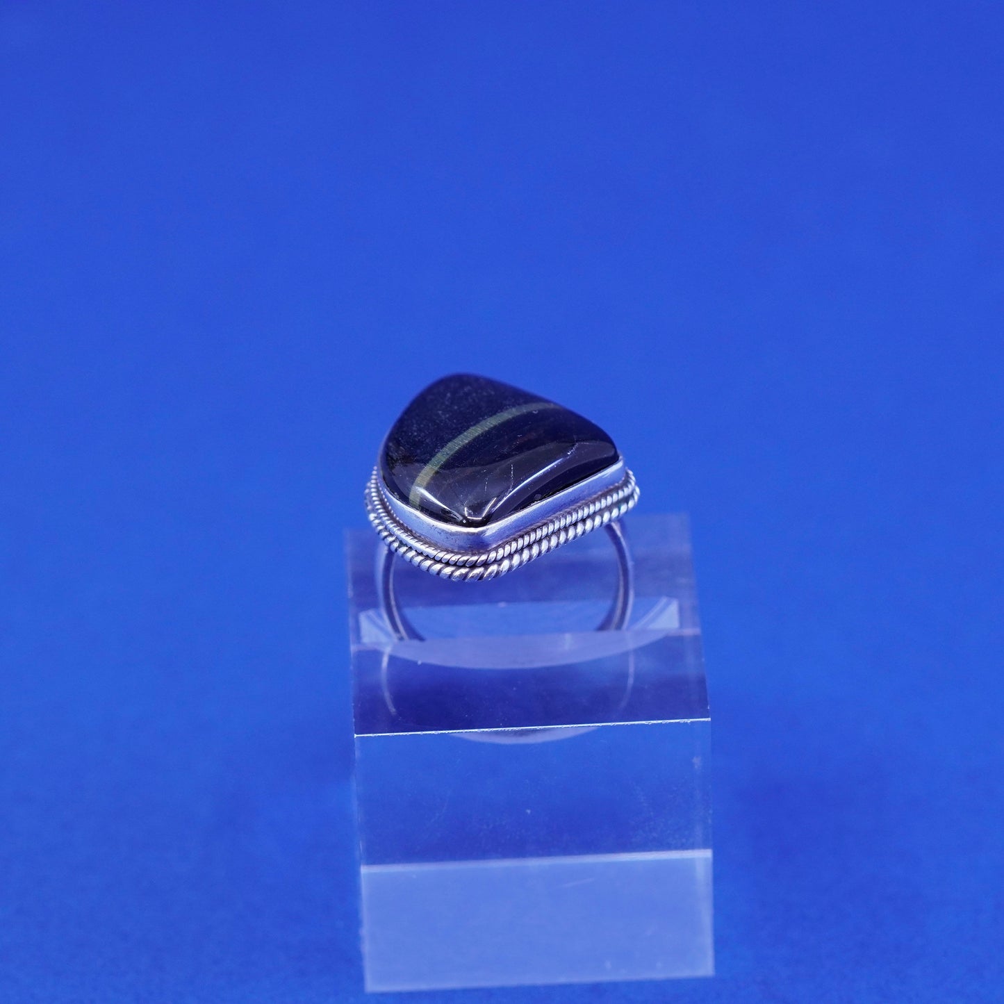 Size 9.25, vtg Sterling 925 silver handmade ring with green tiger eye and cable
