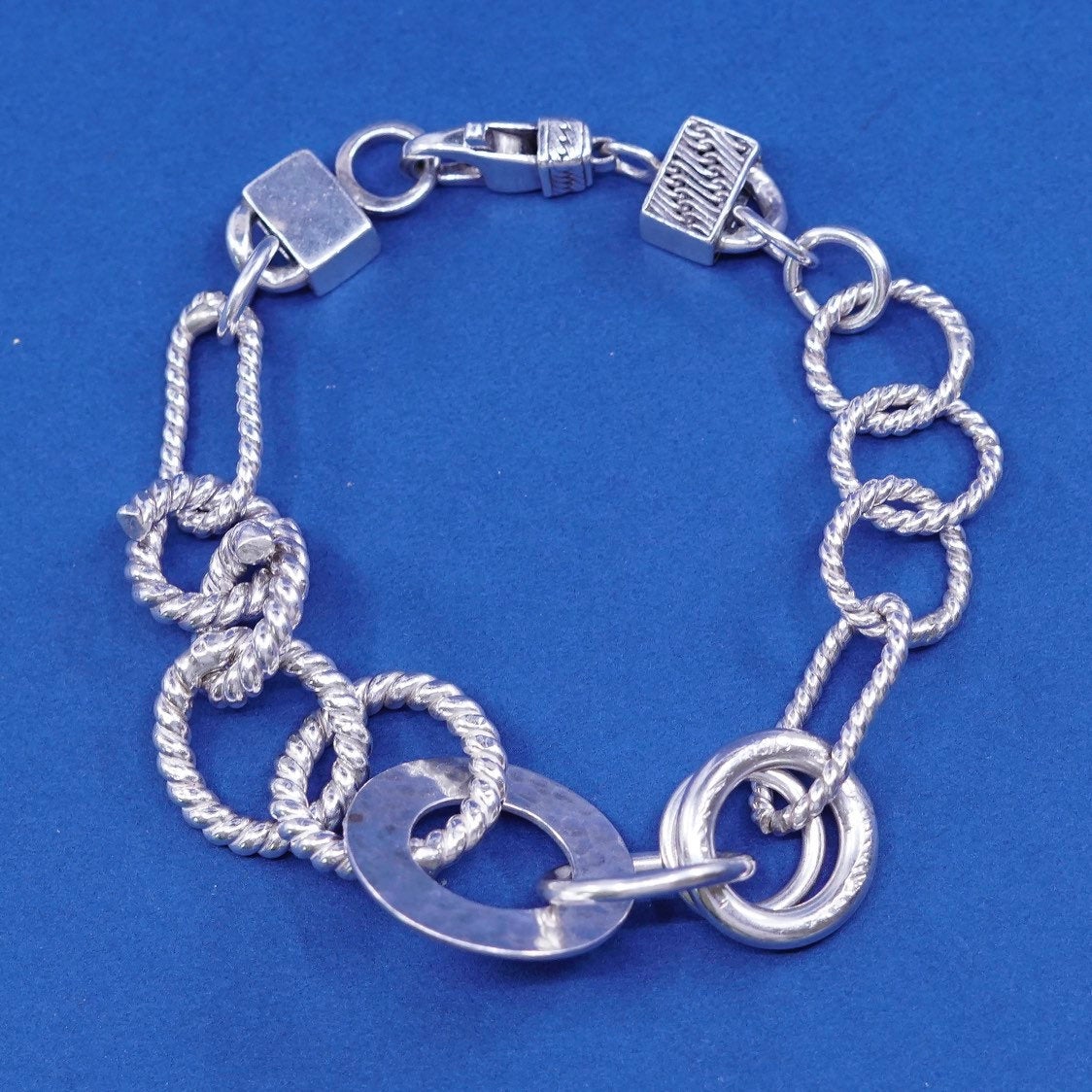 6.75”, vtg Sterling silver handmade bracelet, 925 twisted cable, circle chain