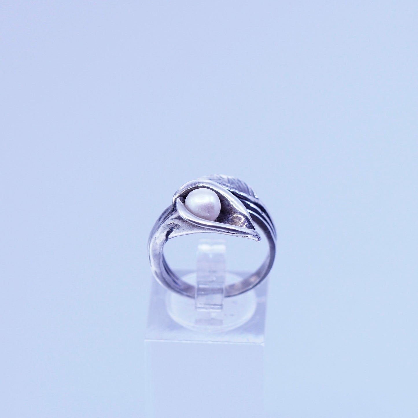 Size 7, Shablool Didae sterling silver ring handmade lily flower 925 band pearl