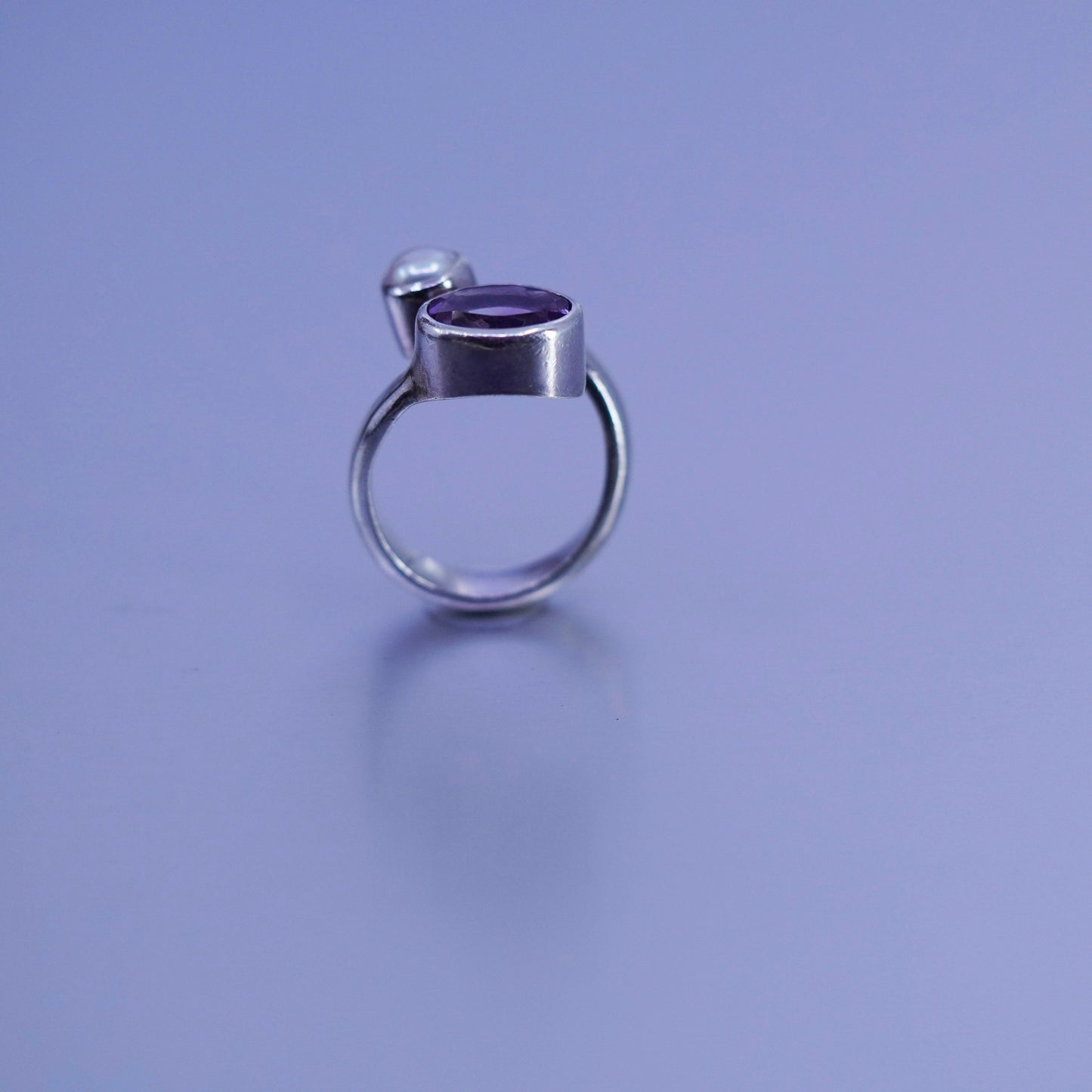 Size 5, vintage Sterling 925 silver handmade wrap band ring with amethyst pearl