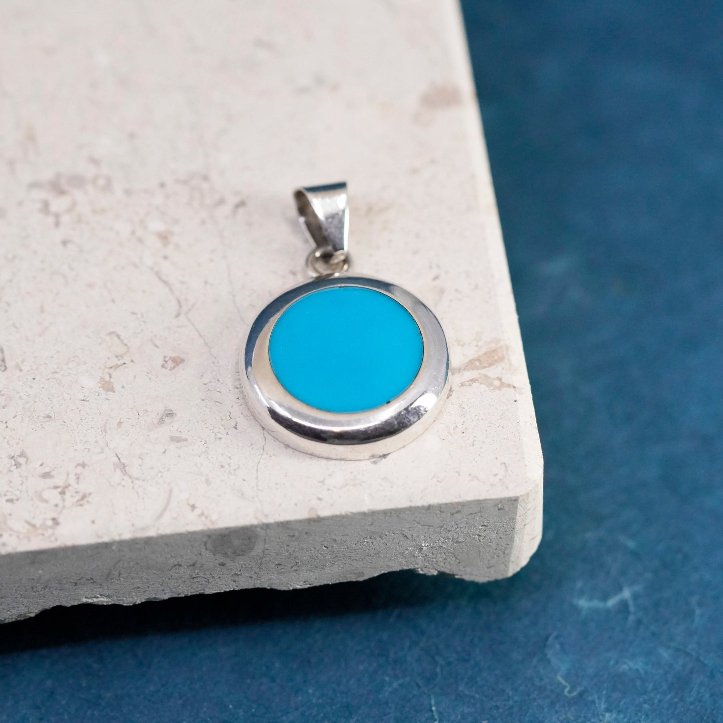Vintage Sterling 925 silver handmade pendant with round turquoise