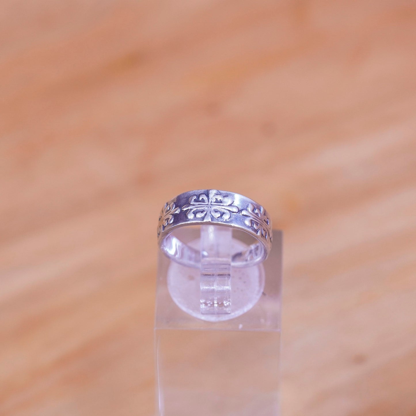 sz 4, vtg Sterling silver handmade ring, 925 French fleur-de-lis band, open end