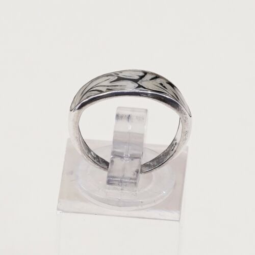 Size 4, Vtg Sterling Silver Handmade Ring w/ Enamel Flower, Stamped 925