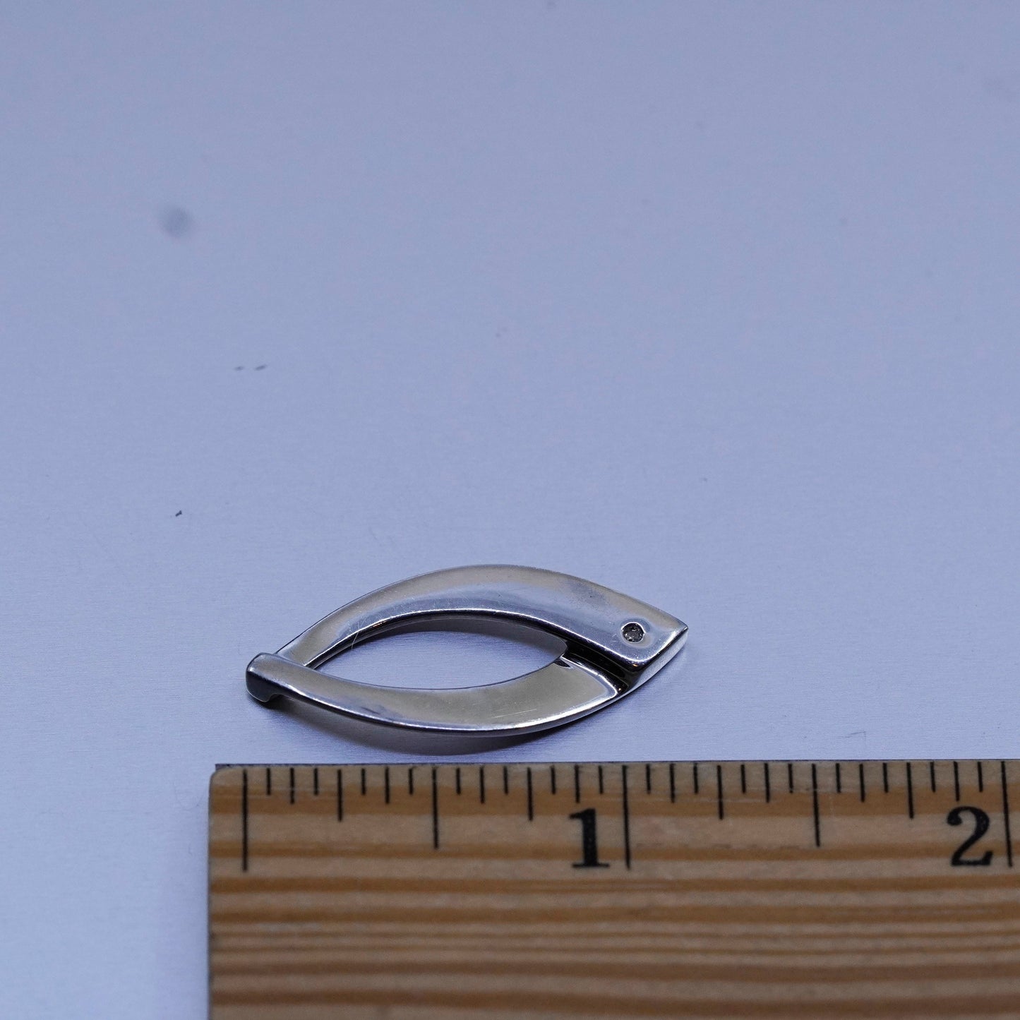 Vintage sterling 925 silver pendant with diamond