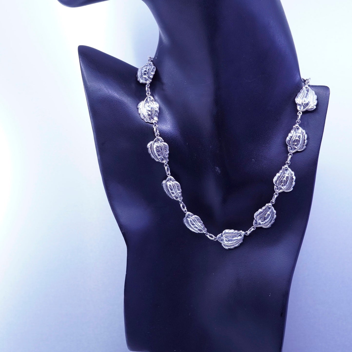 16”, vintage danecraft Sterling silver necklace, 925 leaf chain choker collar