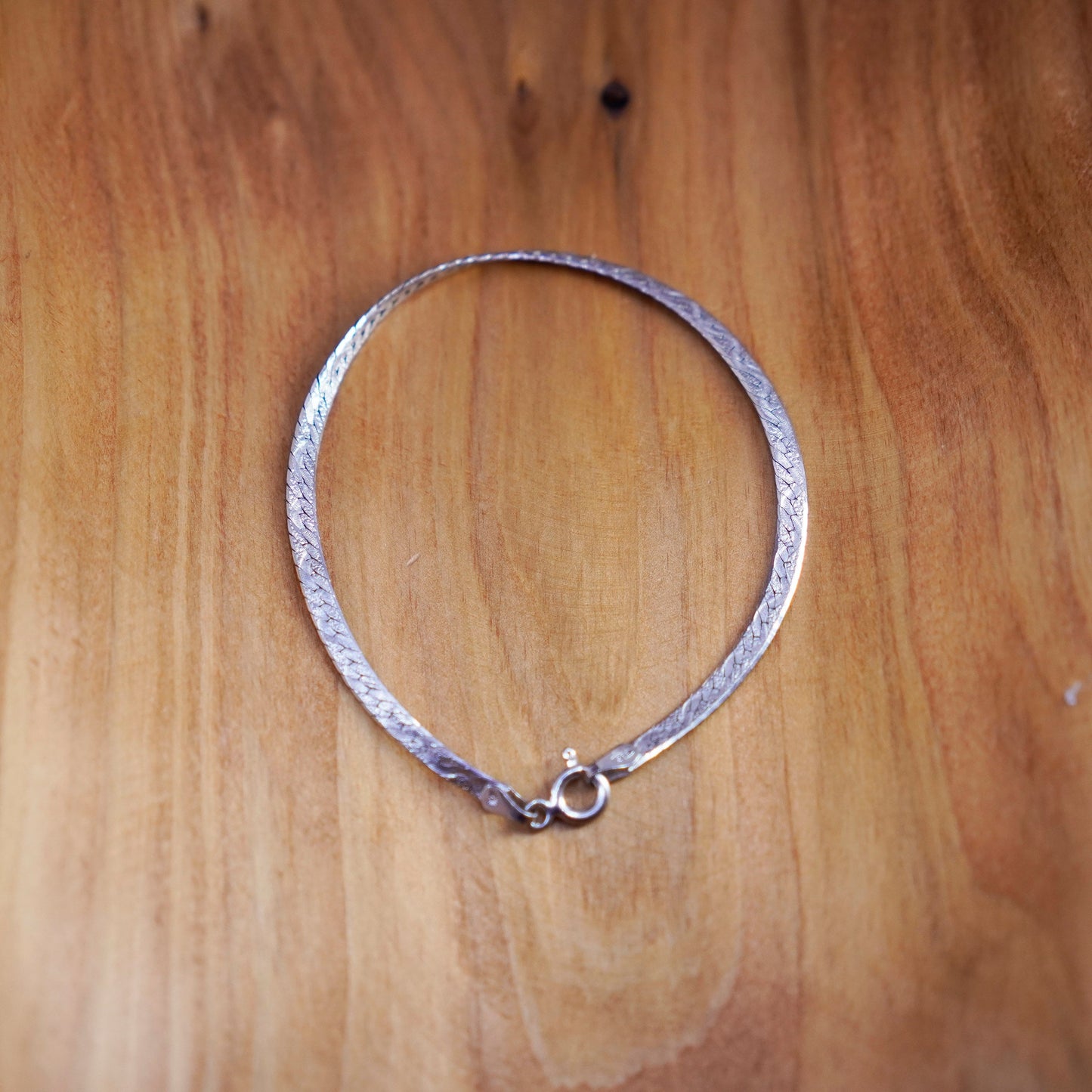 7”, 3mm, Vintage Sterling silver textured herringbone bracelet, Italy 925 chain