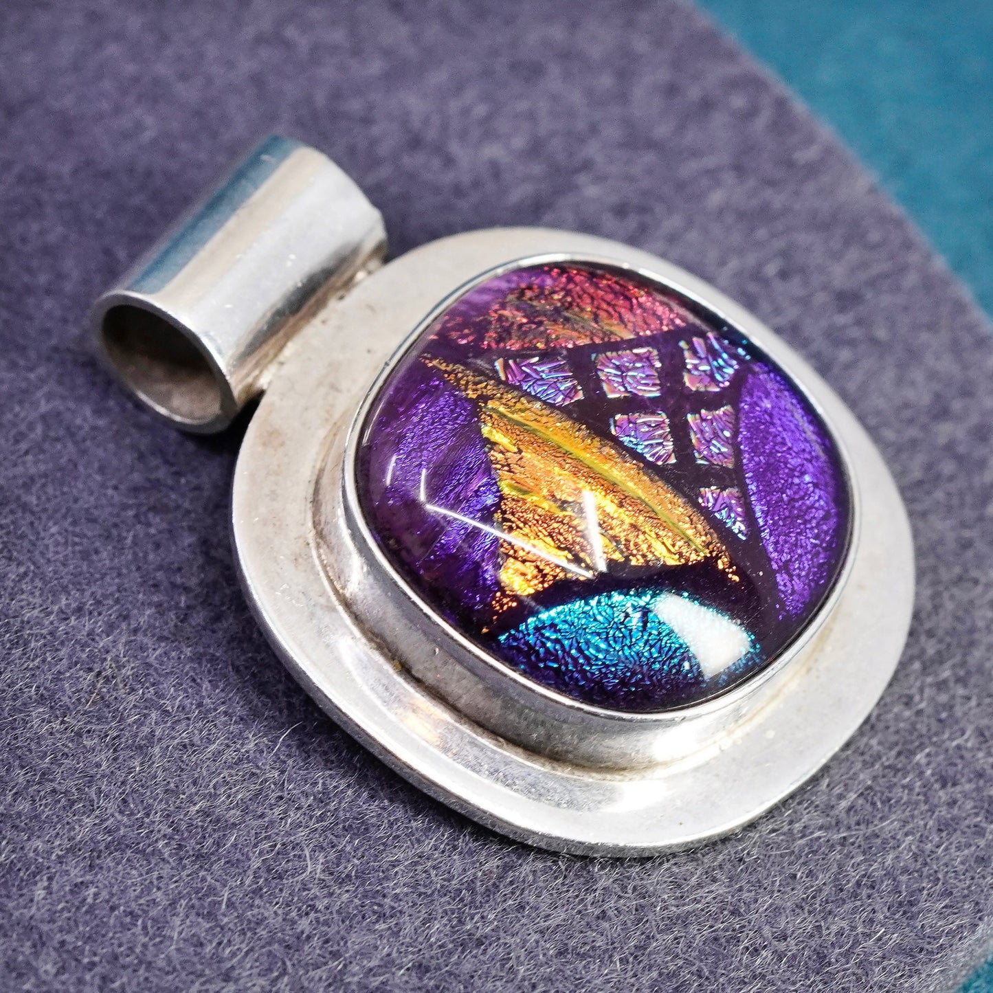 Vintage Mexico sterling silver handmade pendant, 925 circle with dichroic glass