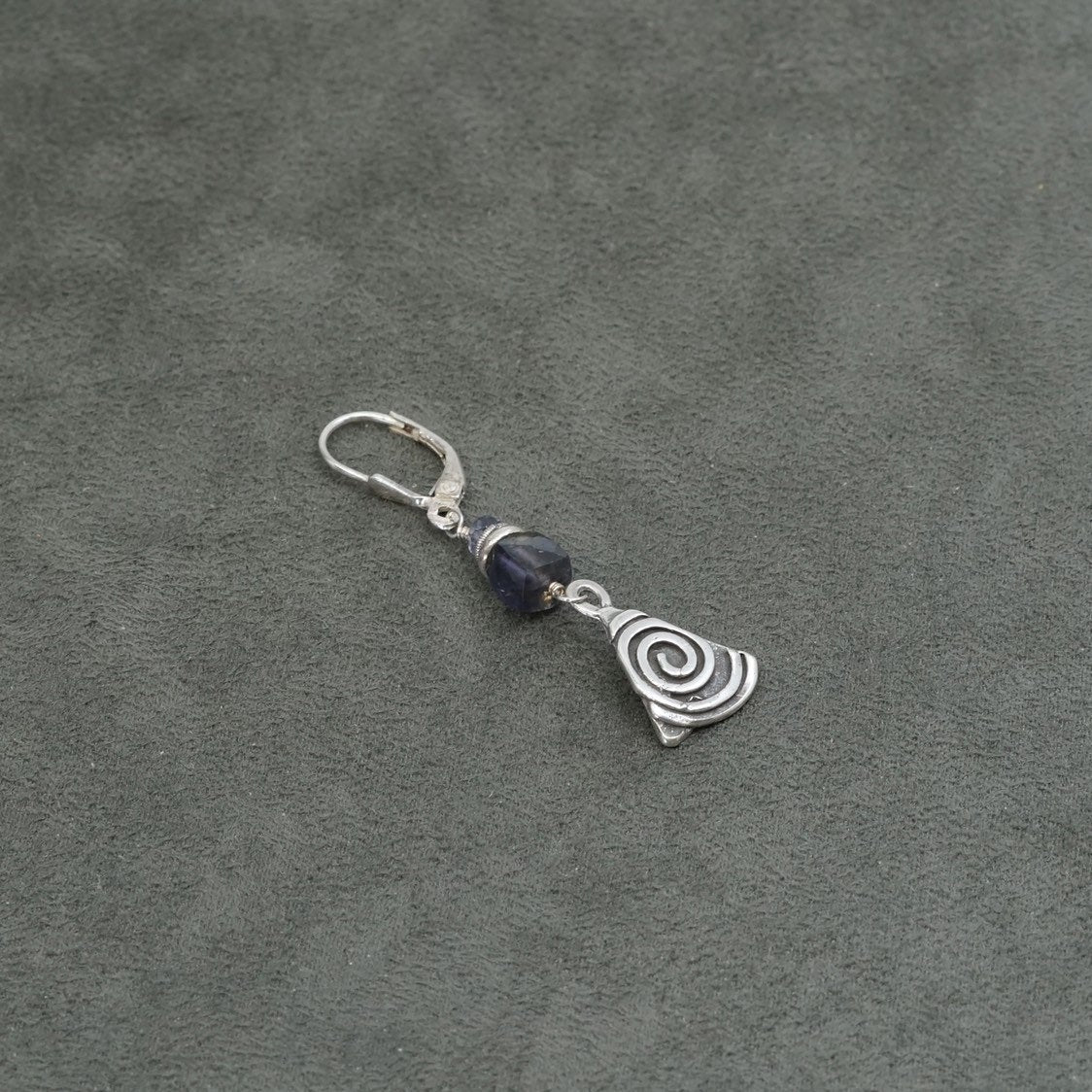 Native American handmade sterling silver earrings, 925 dangle w/ swirl N crystal