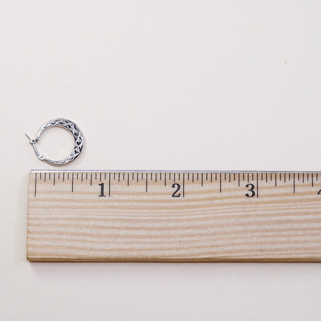 0.5”, caria 14K gold hoops earrings, white puffy huggie w/ Texture