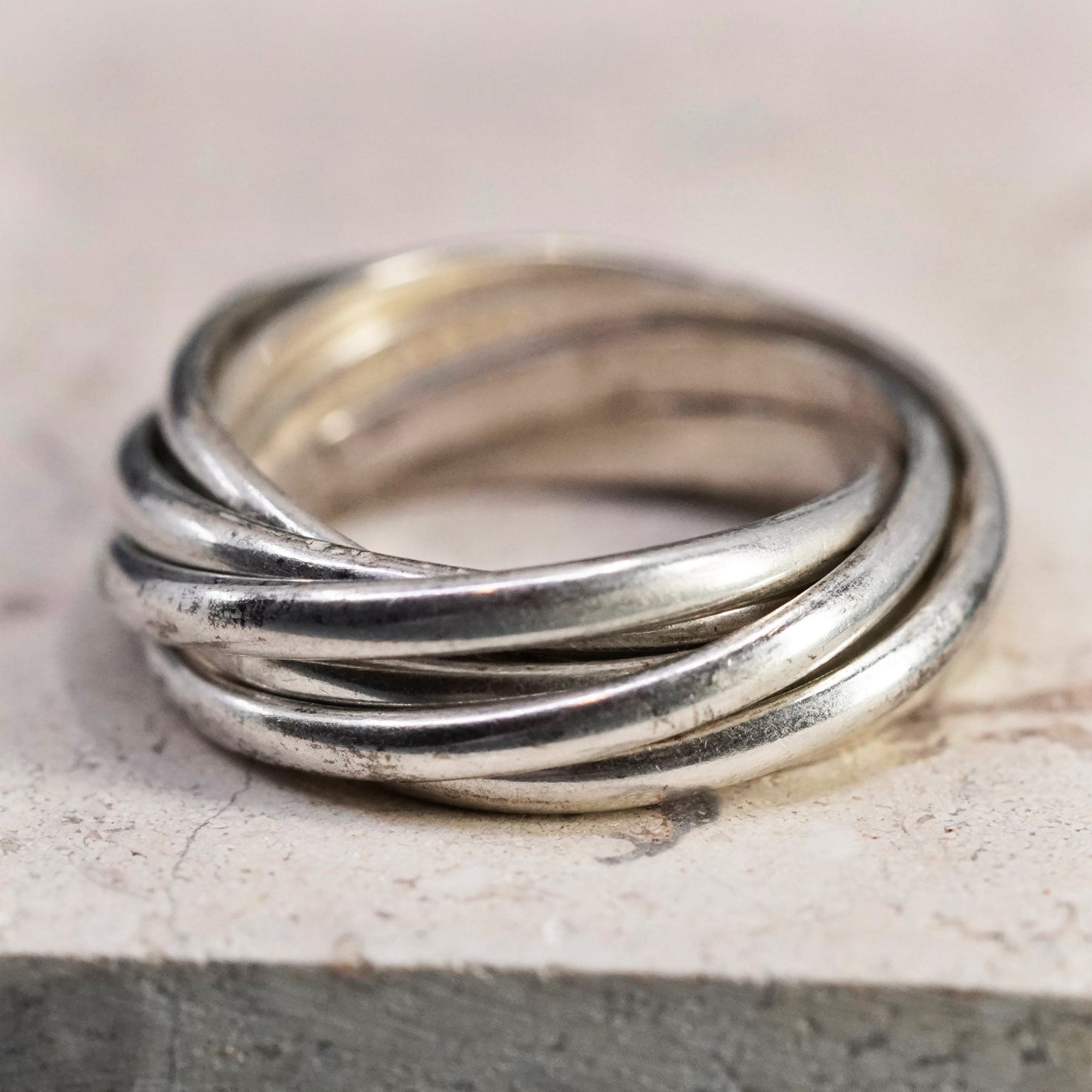 Size 6.5, vintage Sterling silver handmade ring, 925 entwined band