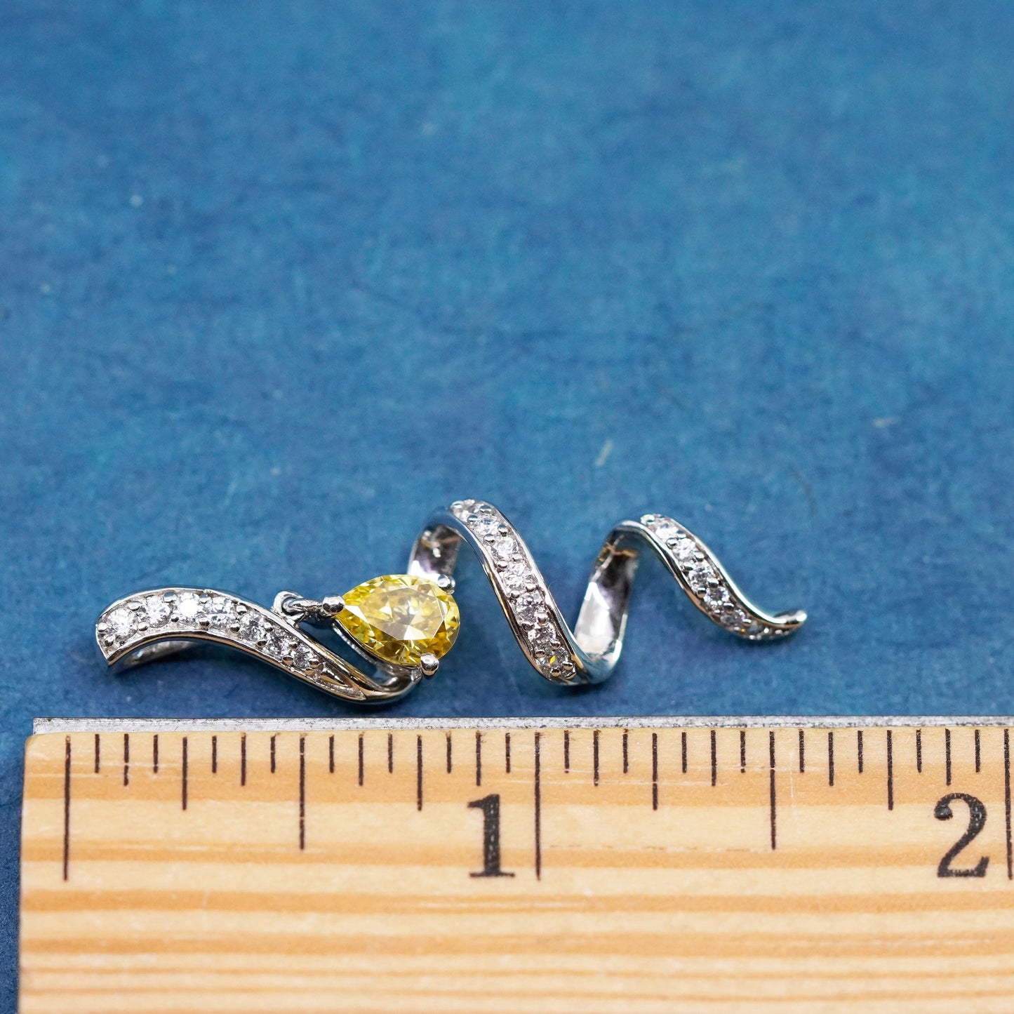 Vintage sterling 925 silver handmade pendant, with teardrop citrine and cz