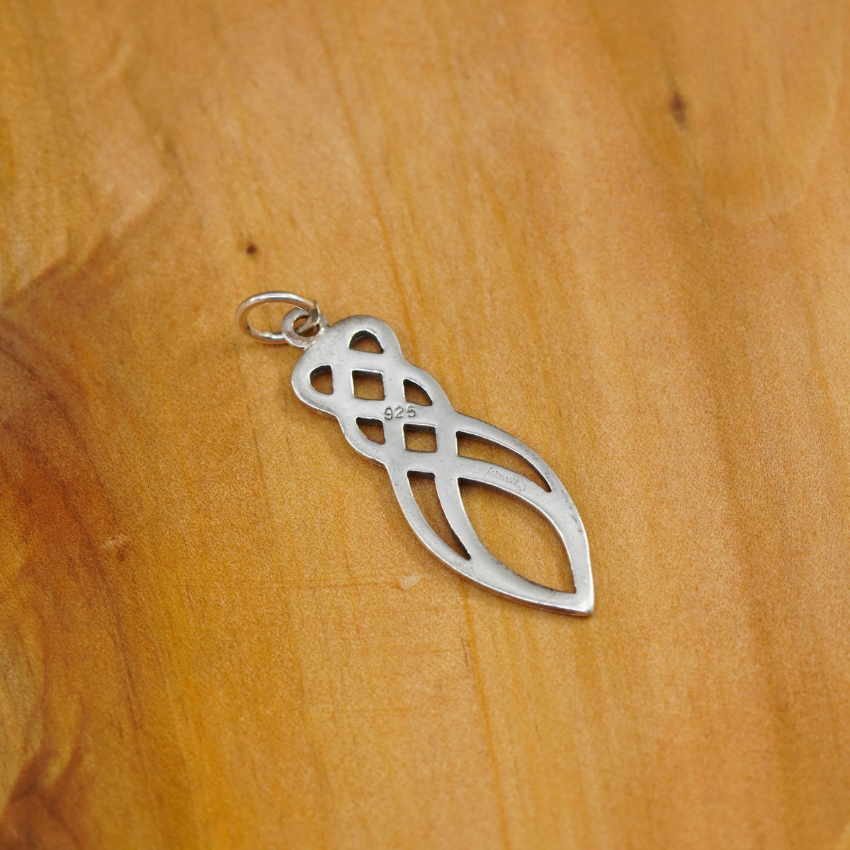 Vintage Sterling silver handmade pendant, 925 irish Celtic knot
