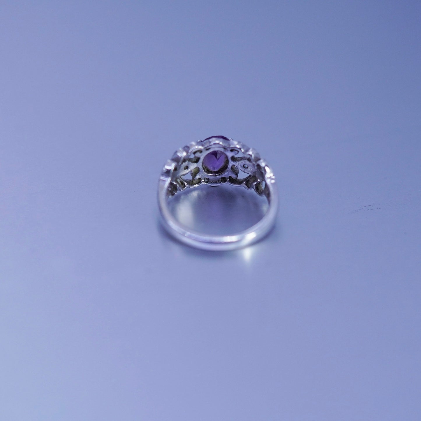 Size 7, vintage Sterling 925 silver handmade ring with amethyst and cluster cz