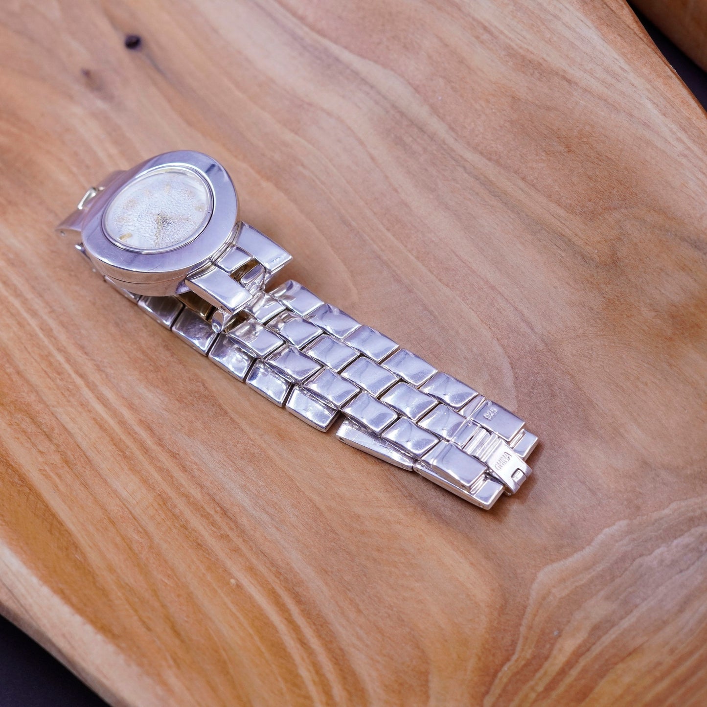 Vintage ecclissi round face watch with sterling 925 silver watch band