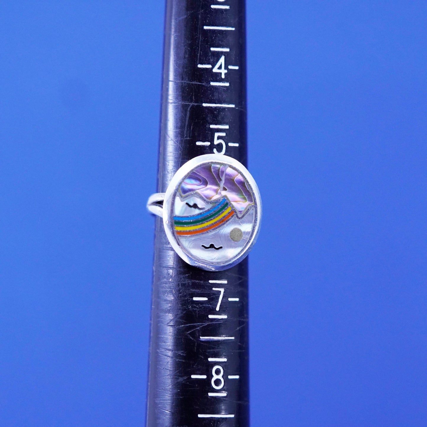 Size 5.75, vtg sterling 925 silver handmade landscape ring with mother of pearl