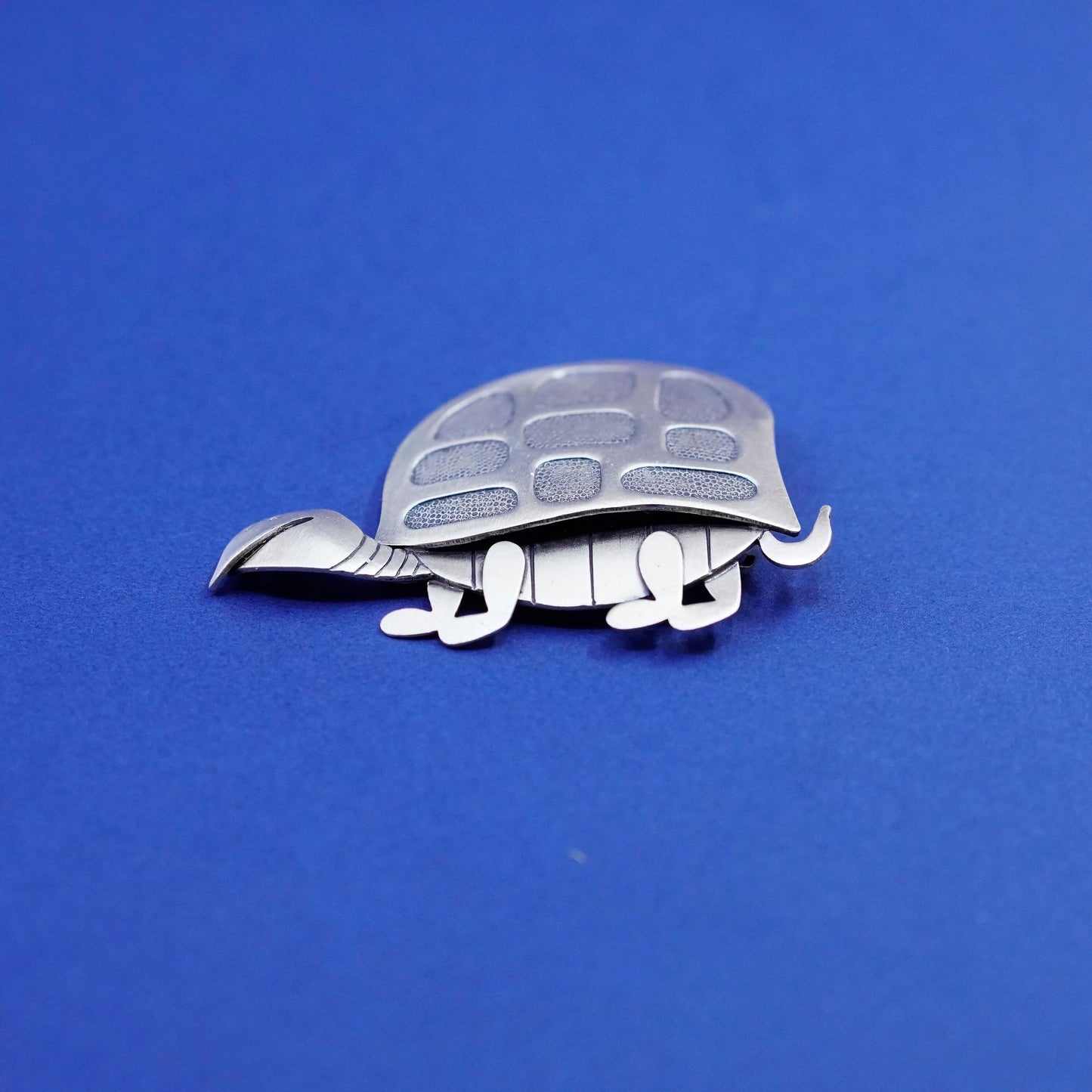 Vintage beau Sterling silver handmade brooch, 925 turtle pin