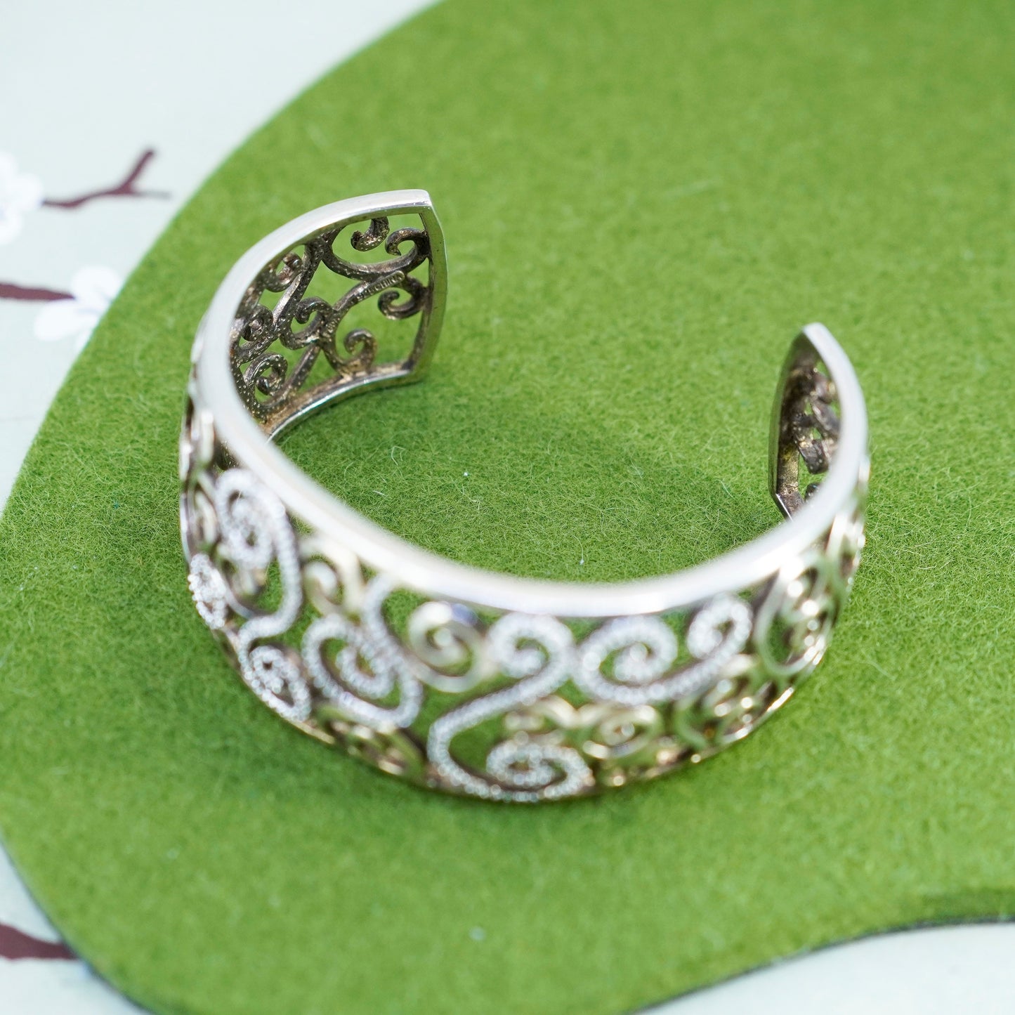 6.75”, southwestern Sterling silver bracelet handmade filigree 925 cuff diamond