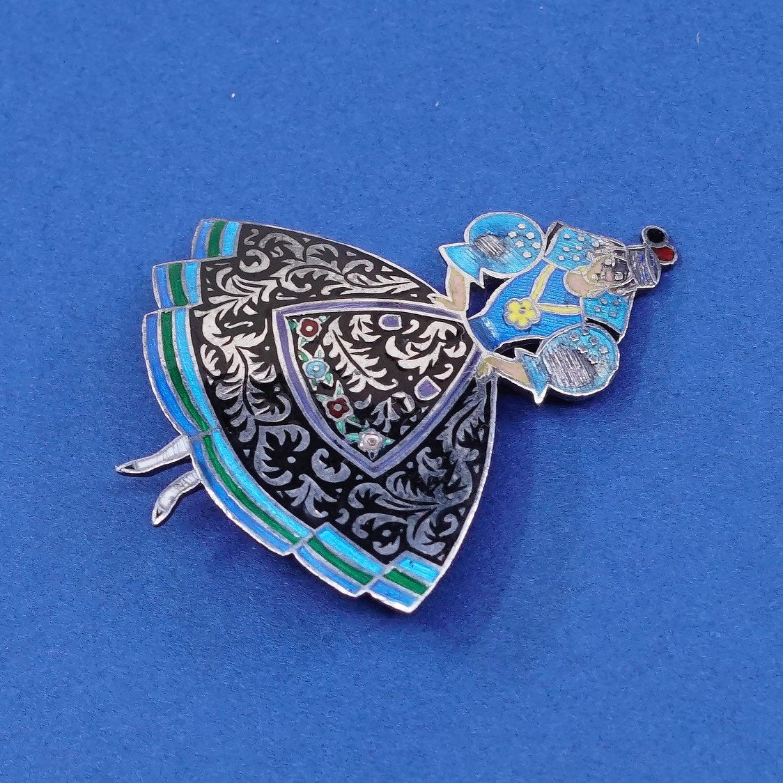 sterling silver Topazio 950 brooch, Portuguese Woman w/ Filigree Dress Peasant