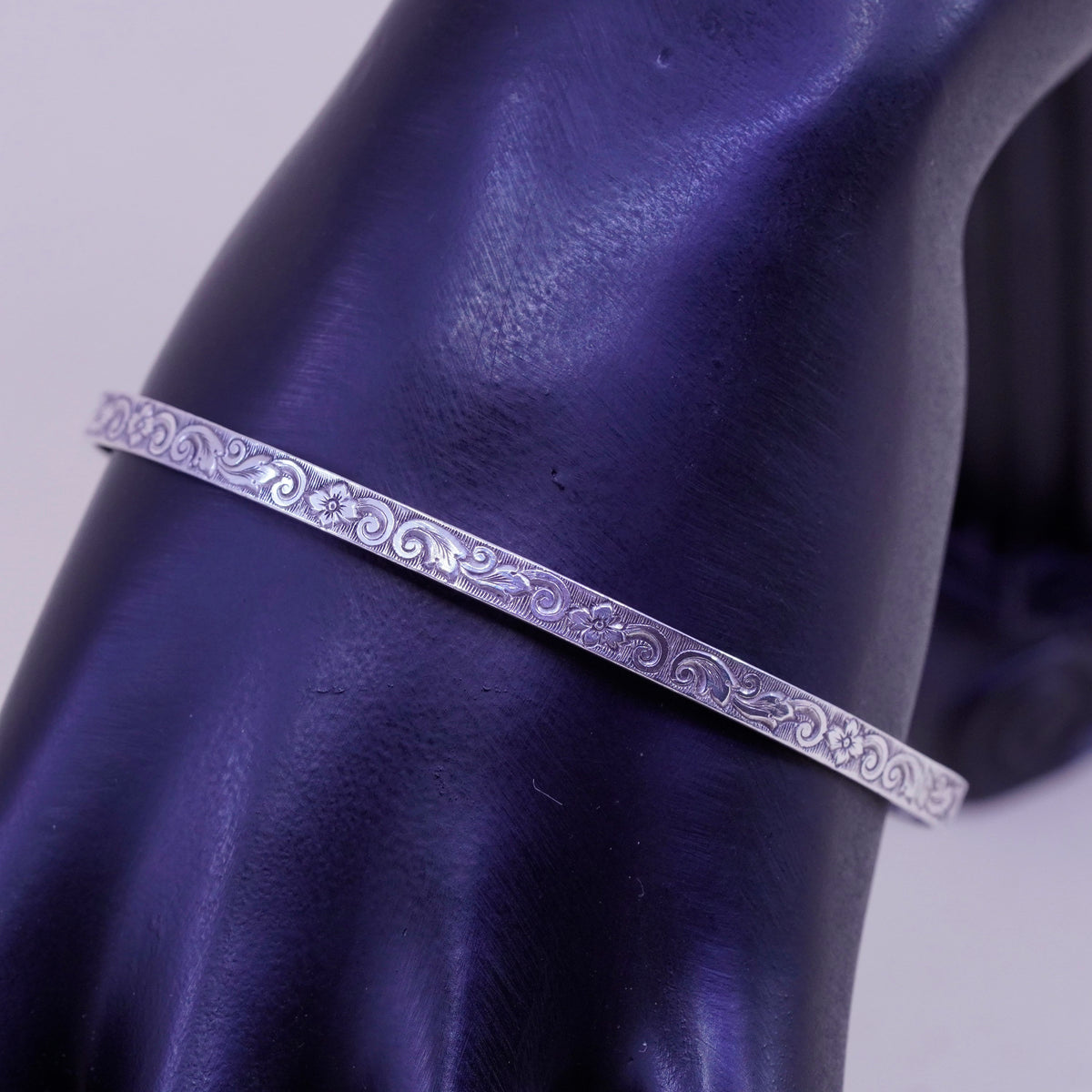 8”, Guglielmo Cini sterling silver handmade 925 bracelet, textured bangle
