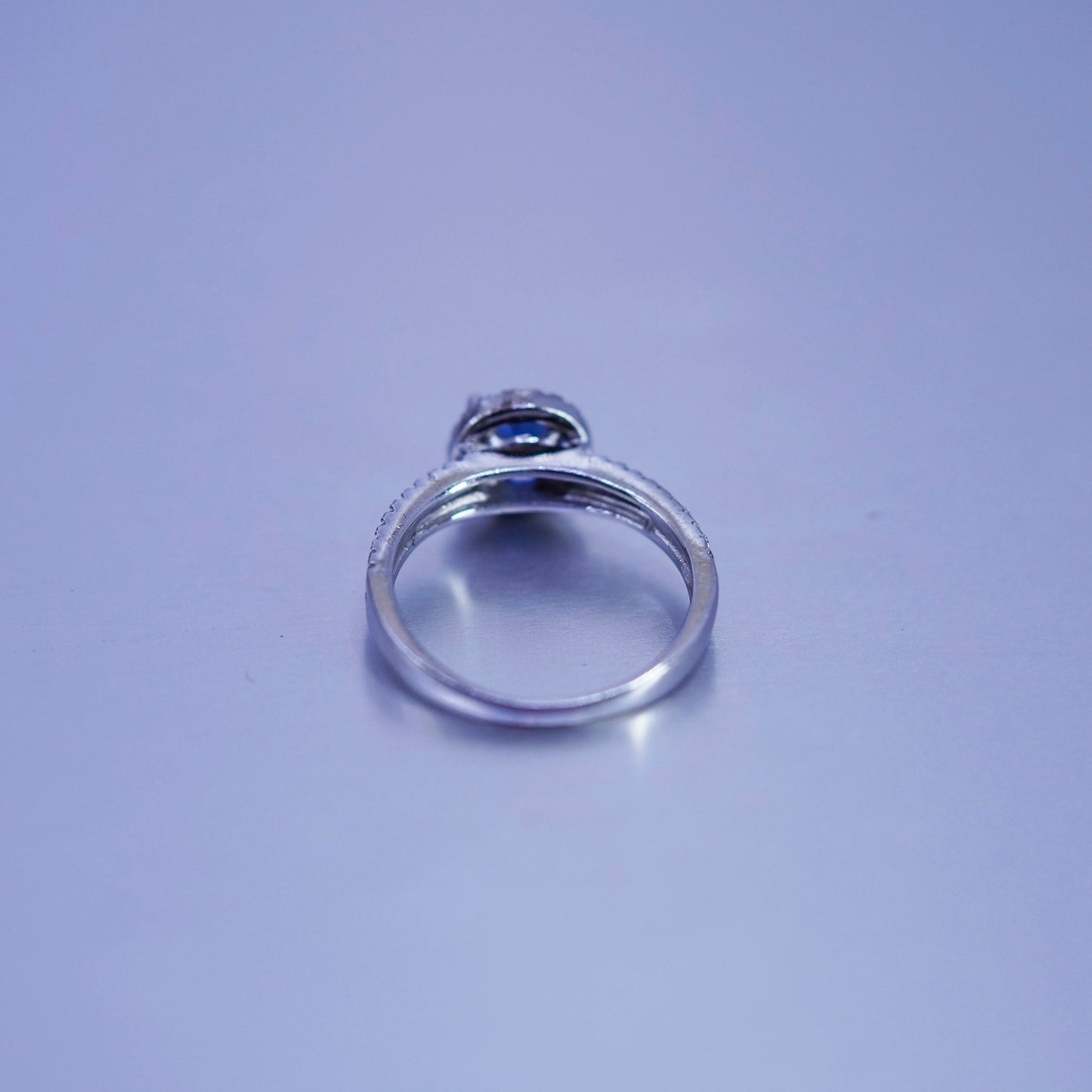 Size 7, vintage Sterling 925 silver handmade ring with topaz and crystal around