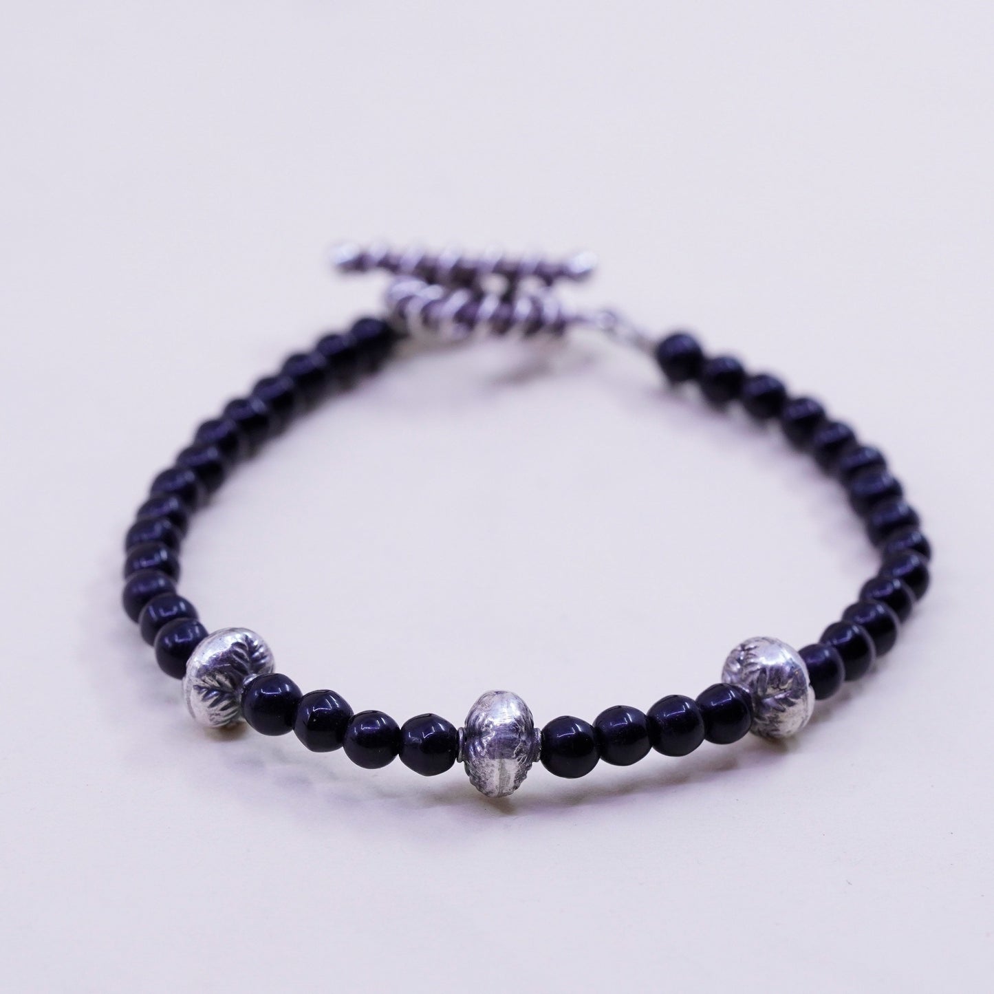 6.25”, Vintage Sterling 925 silver bracelet with obsidian beads