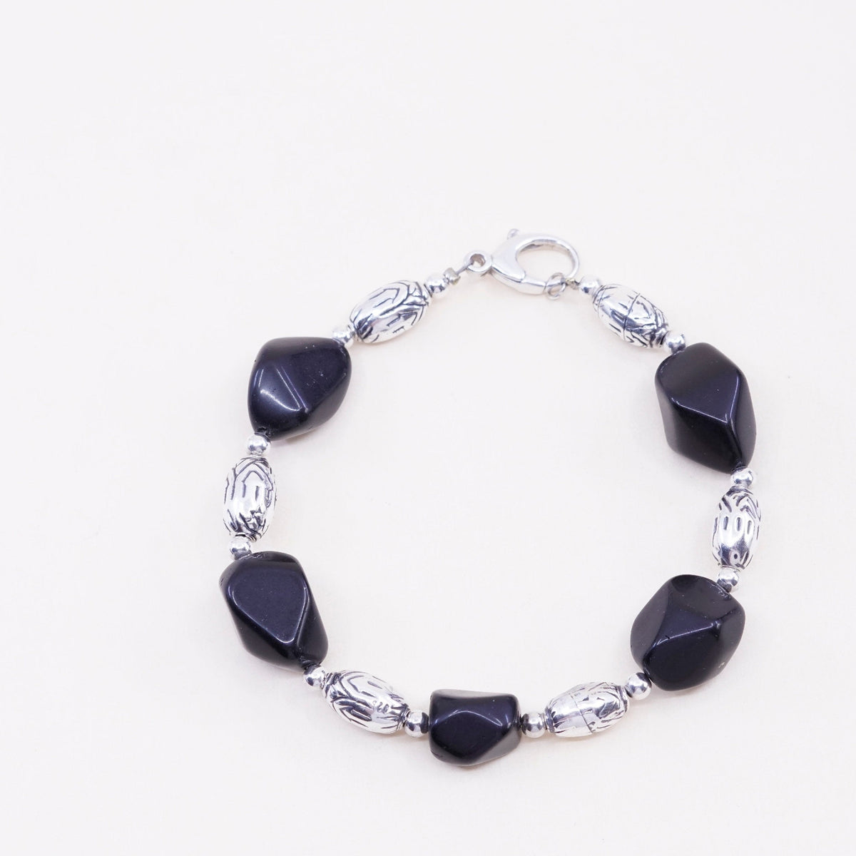 7.75”, Vintage mexico Sterling 925 silver bracelet with onyx nuggets