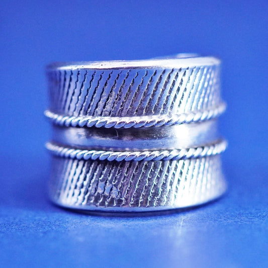 Size 5.5, vintage Sterling silver handmade ribbed ring, 925 statement band