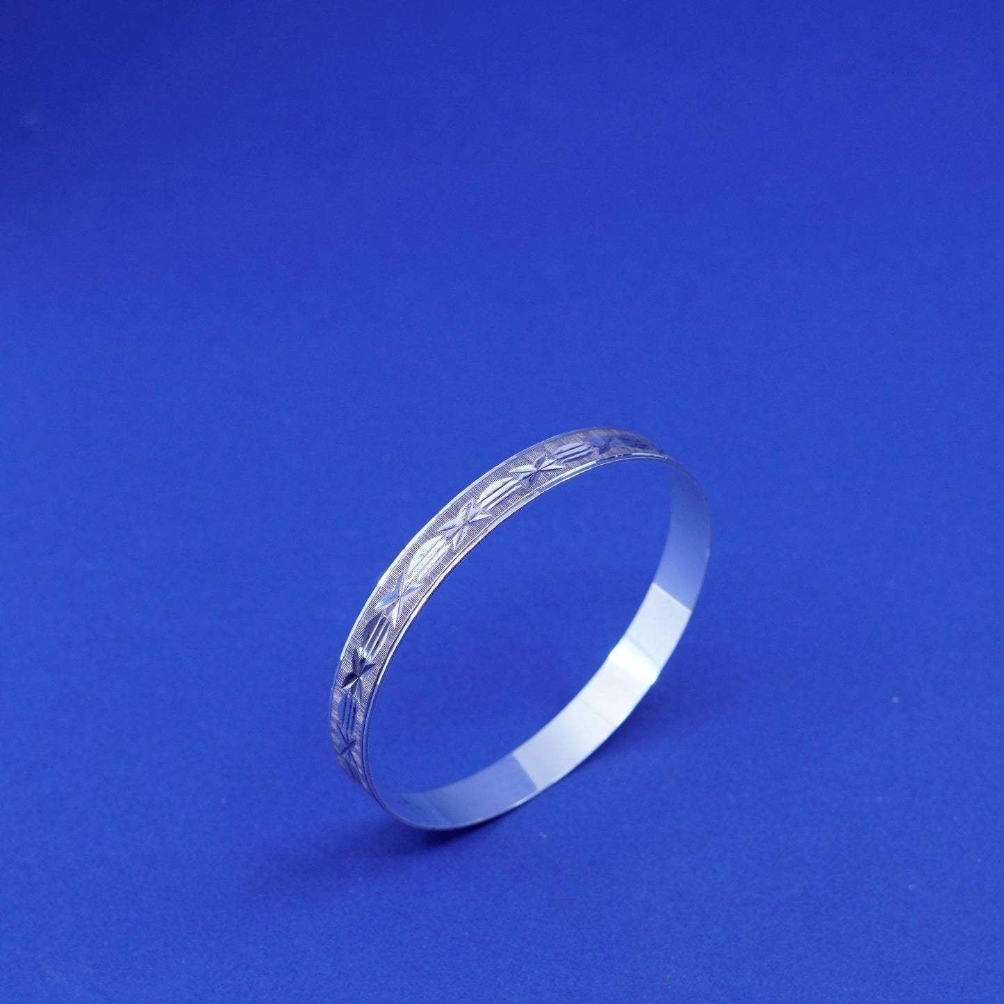 7.25”, vintage silver tone handmade bracelet, textured bangle
