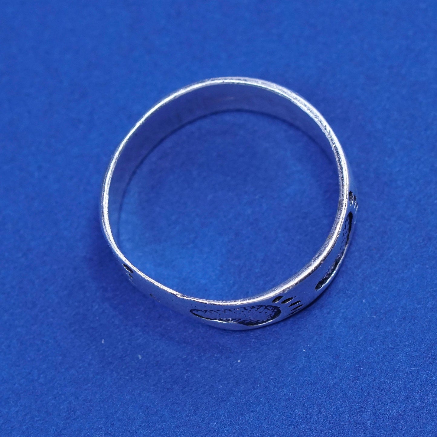 Size 9, vintage sterling silver handmade ring, 925 band with footprint