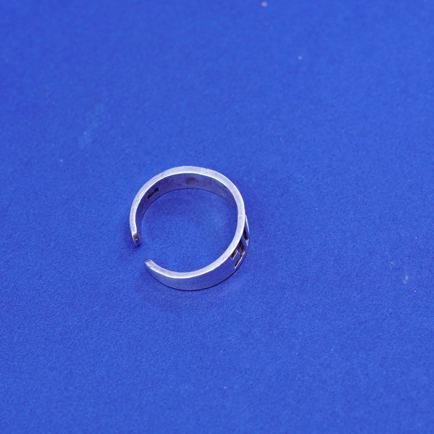 sz 5, vtg adjustable scorpio sigh Sterling silver handmade ring, 925 open band