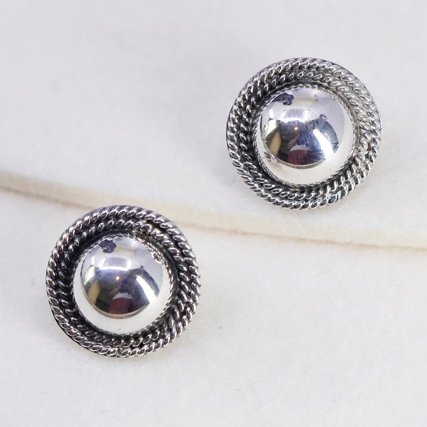 Vintage Mexico Sterling 925 silver handmade studs earrings with cable around