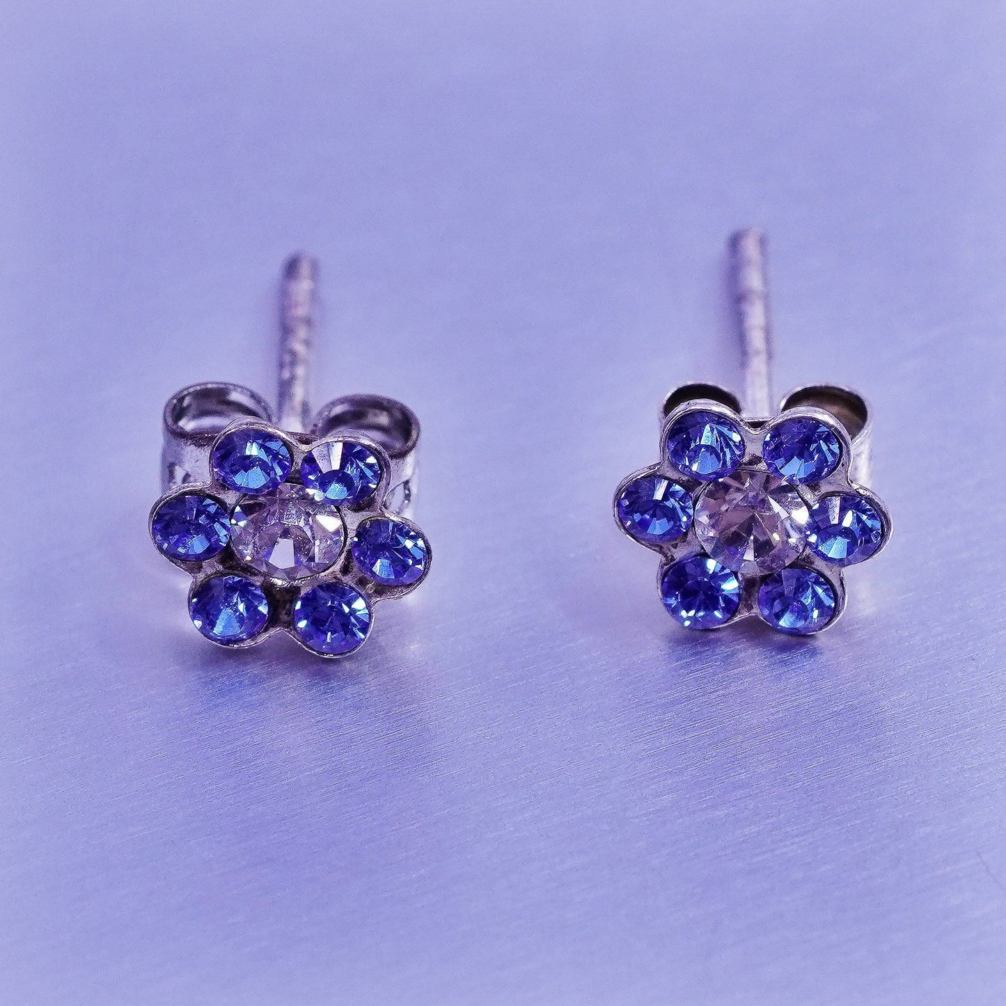 Vintage Sterling 925 silver earrings, flower studs with blue cz inlay