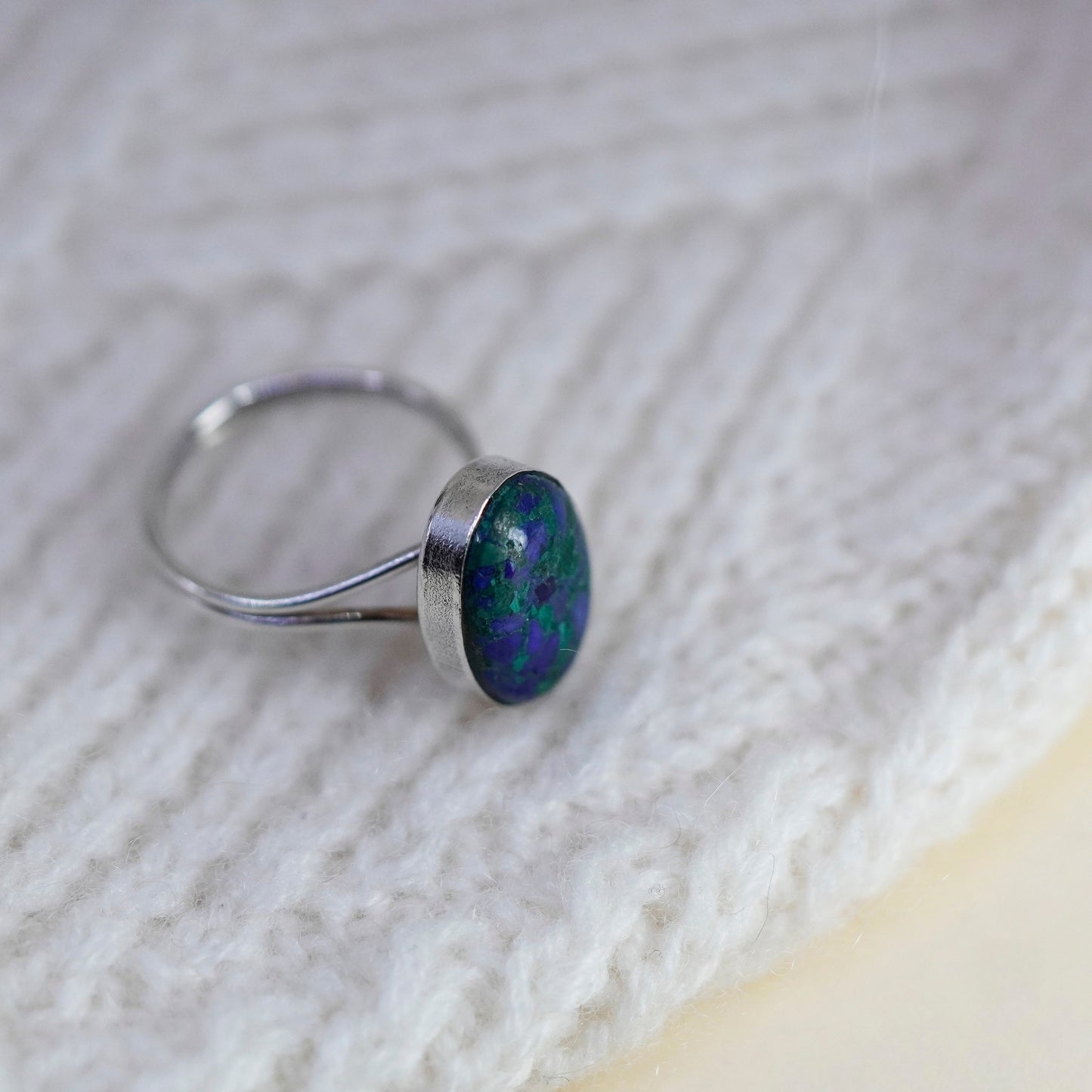 Size 5, Vintage sterling 925 silver handmade ring with azurite inlay