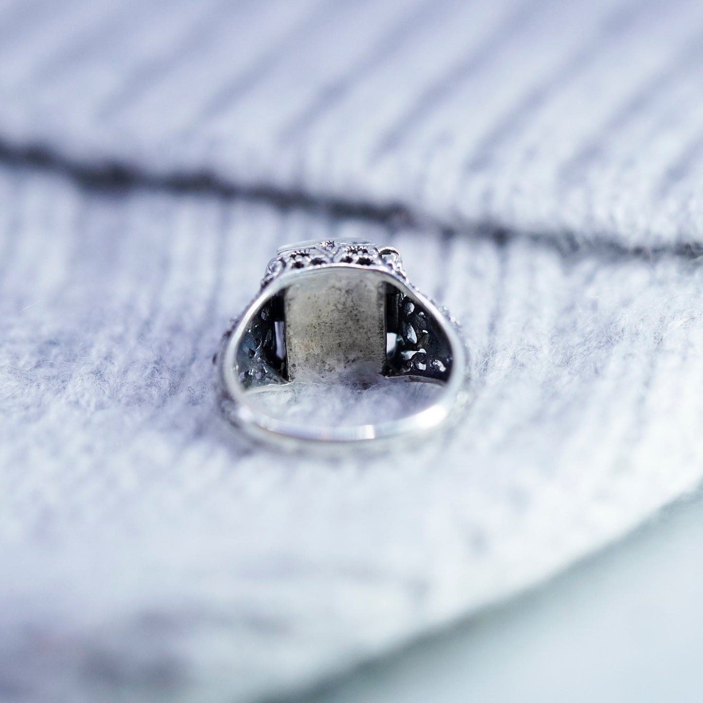 Size 7, vintage Bali Sterling 925 silver handmade prayer locket ring