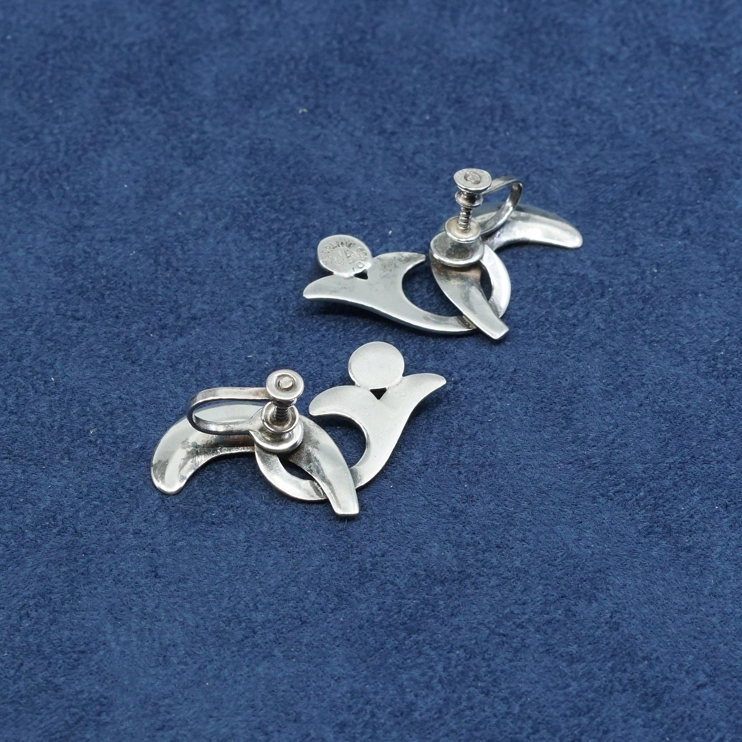 vtg JB Sterling silver screw back earrings, 925 swirl w/ amethyst bead