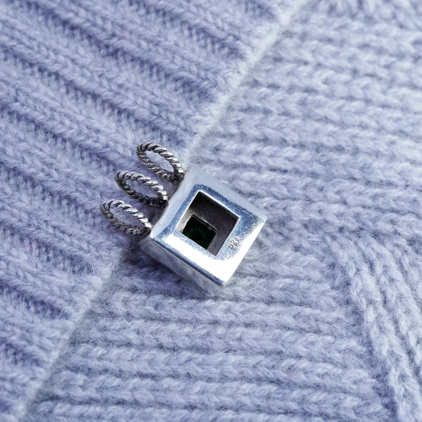 antique sterling 925 silver handmade cable pendant with square peridot