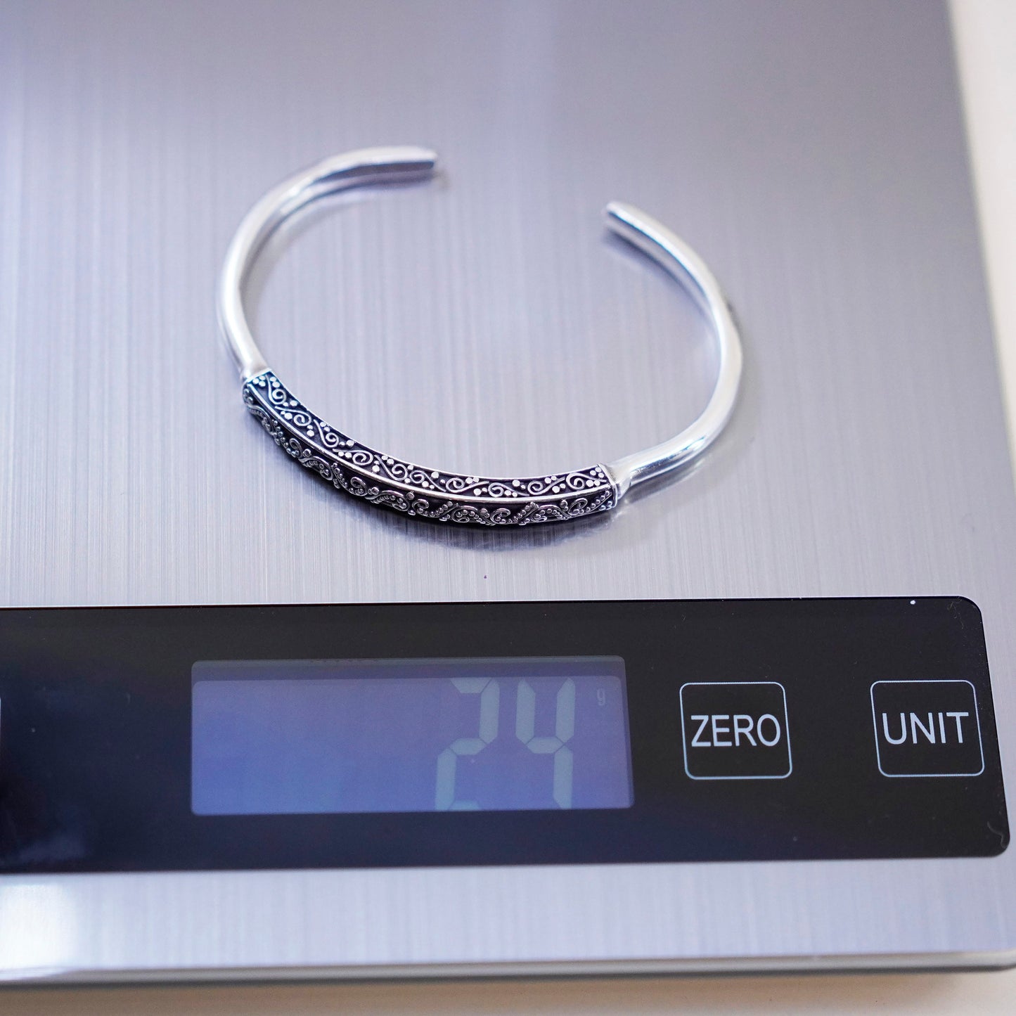 7”, Vintage designer Sterling silver handmade bracelet beaded textured 925 cuff