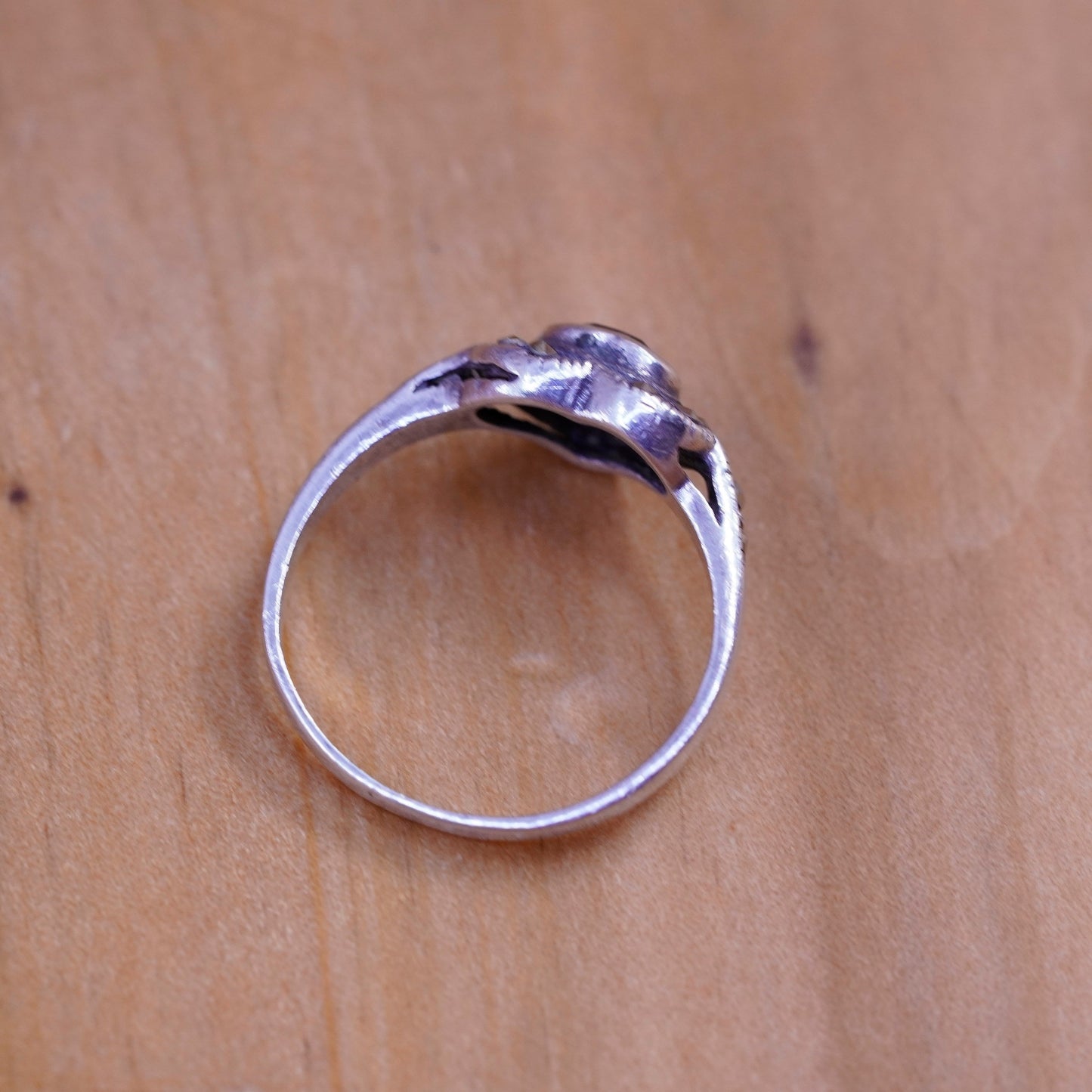 Size 6.25, Sterling 925 silver handmade ring with heart amethyst and marcasite